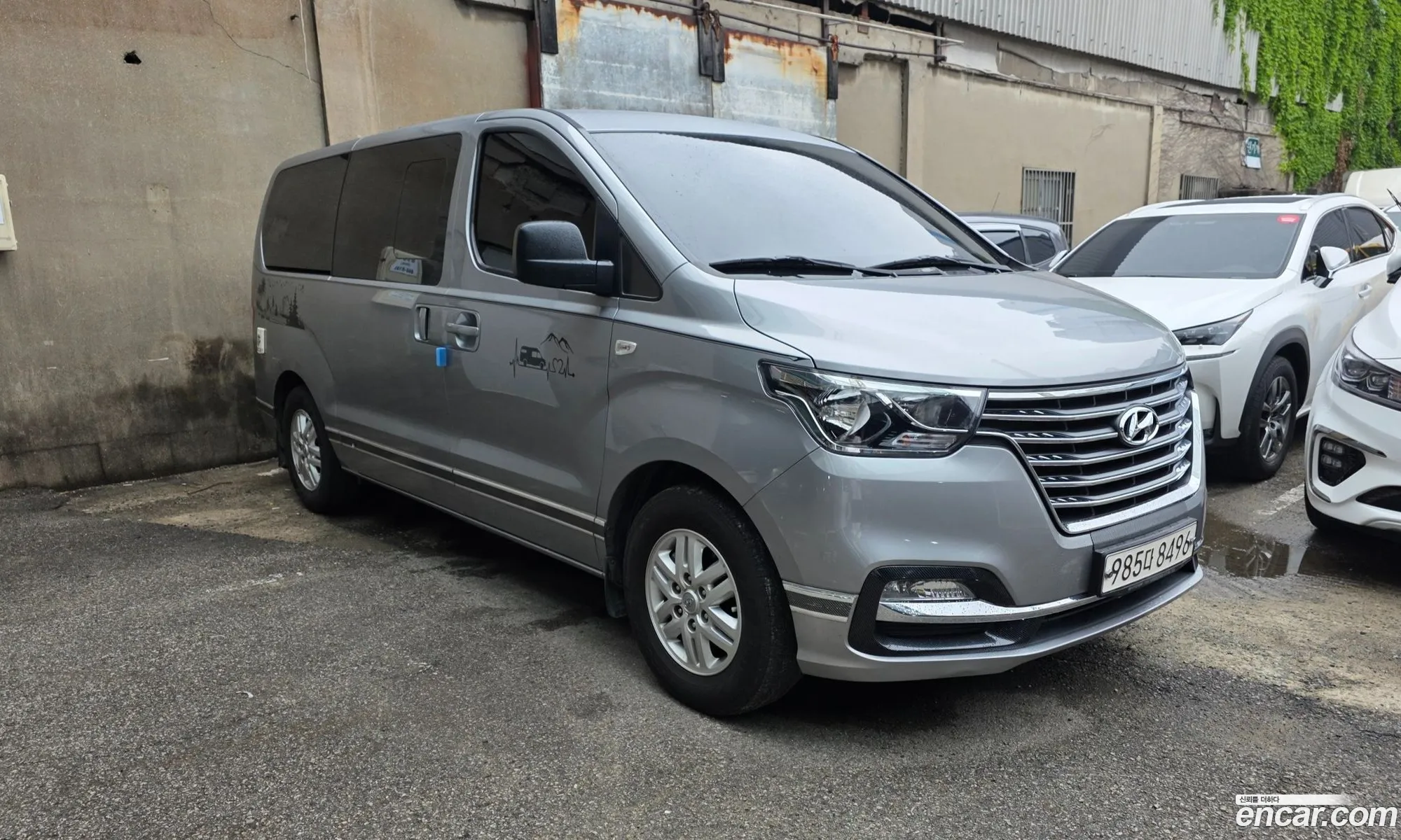 Hyundai Grand Starex 2019 — 17