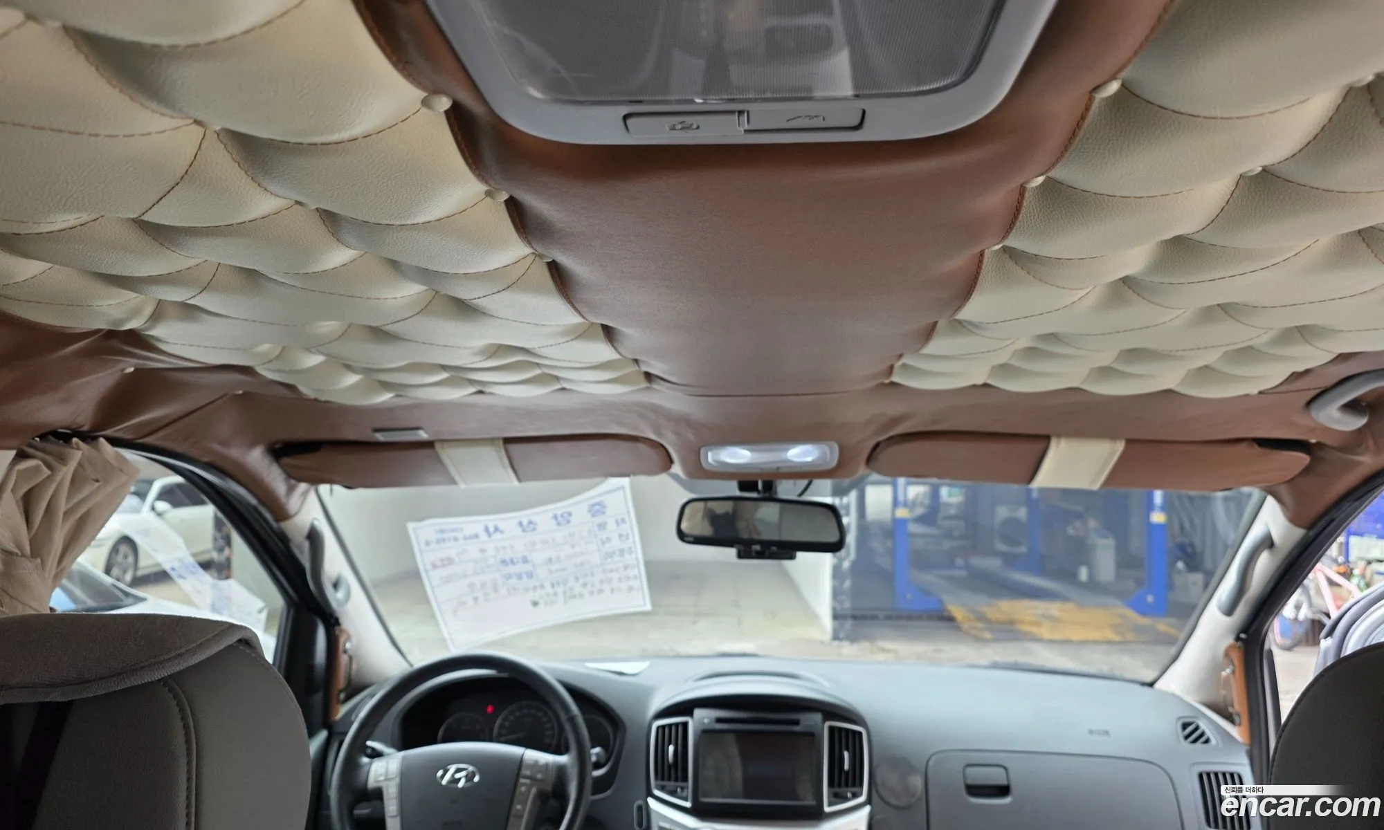 Hyundai Grand Starex 2019 — 19