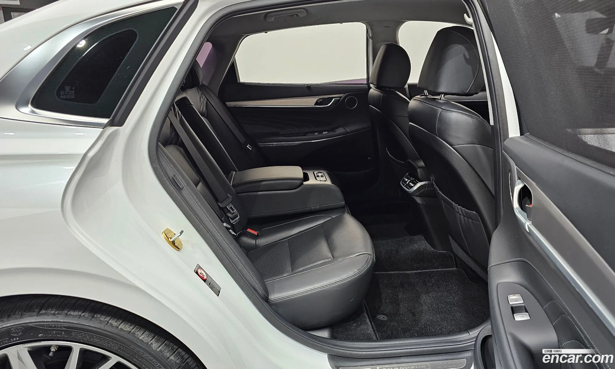 Hyundai Grandeur IG 2020 — 36