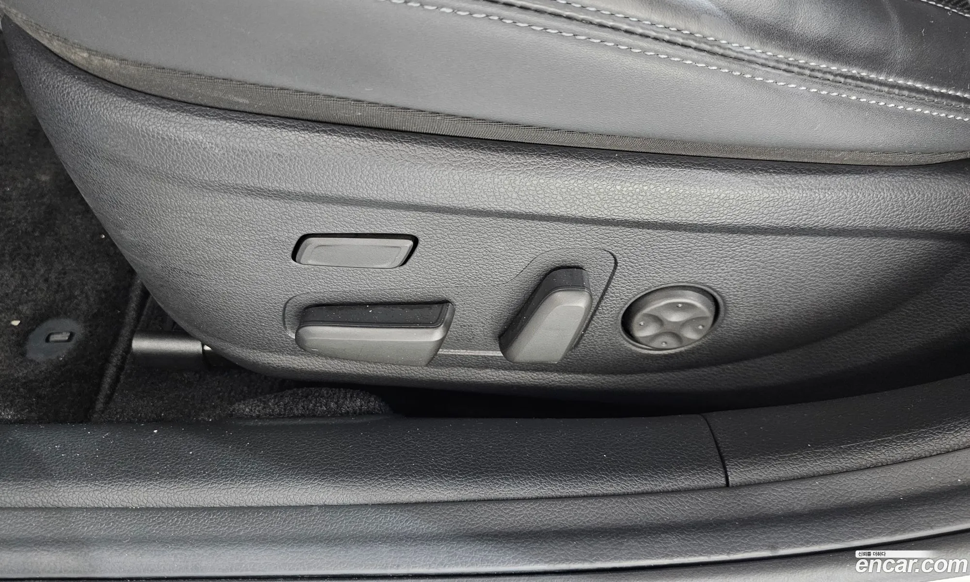 Hyundai Grandeur IG 2020 — 33