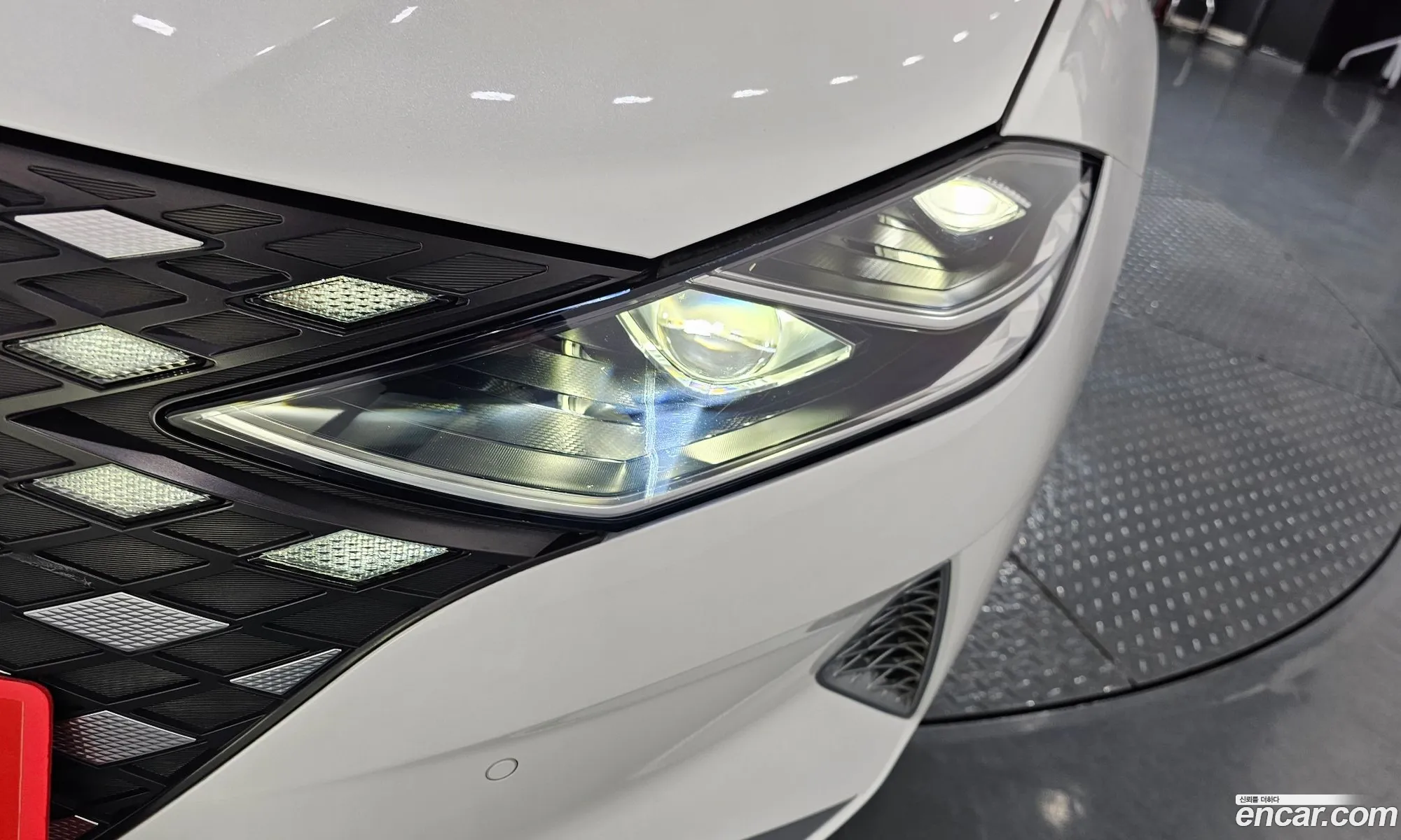 Hyundai Grandeur IG 2020 — 28