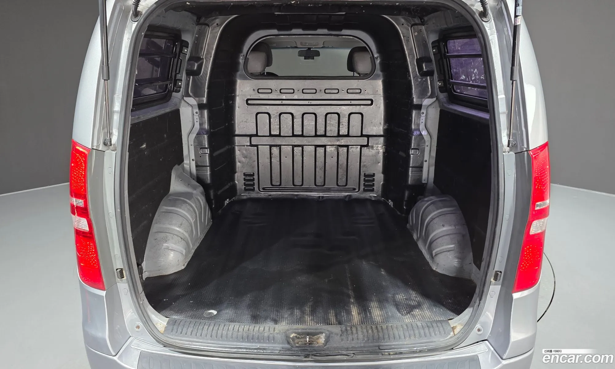 Hyundai Grand Starex 2015 — 3