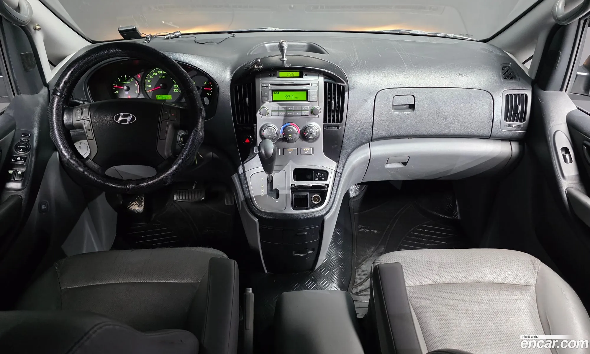 Hyundai Grand Starex 2015 — 10