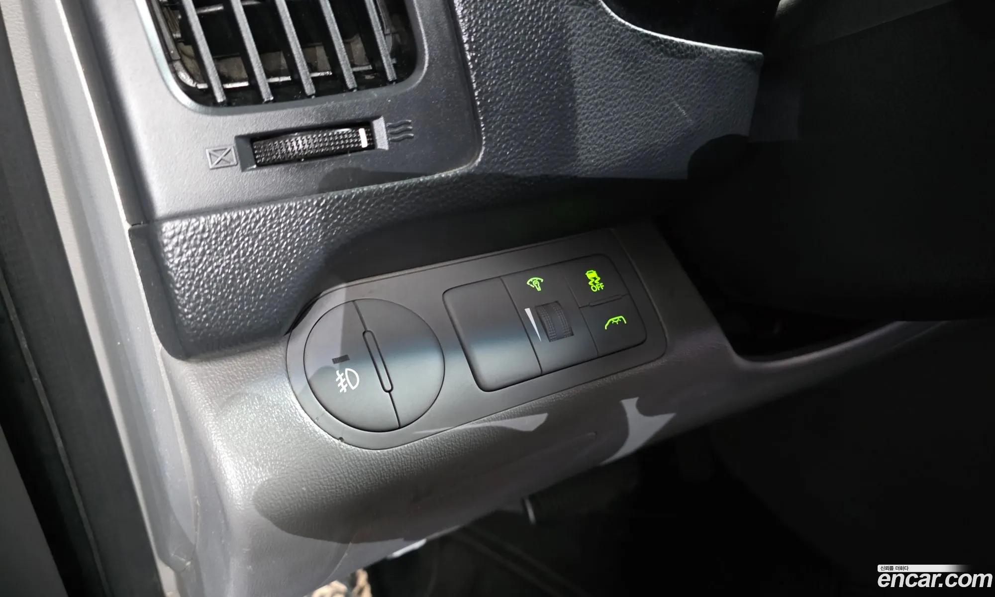 Hyundai Grand Starex 2015 — 17