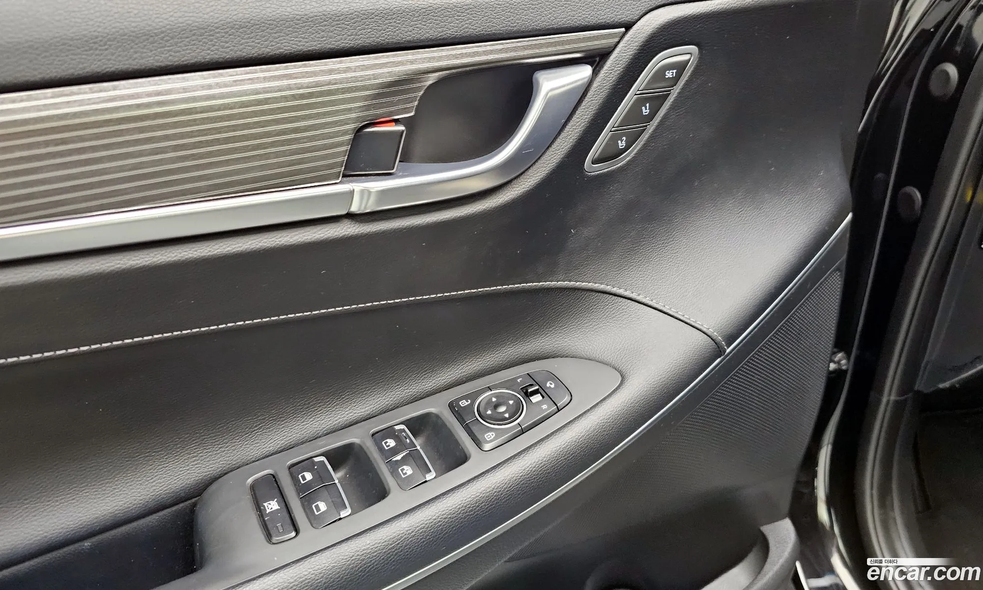 Hyundai Grandeur IG 2019 — 17