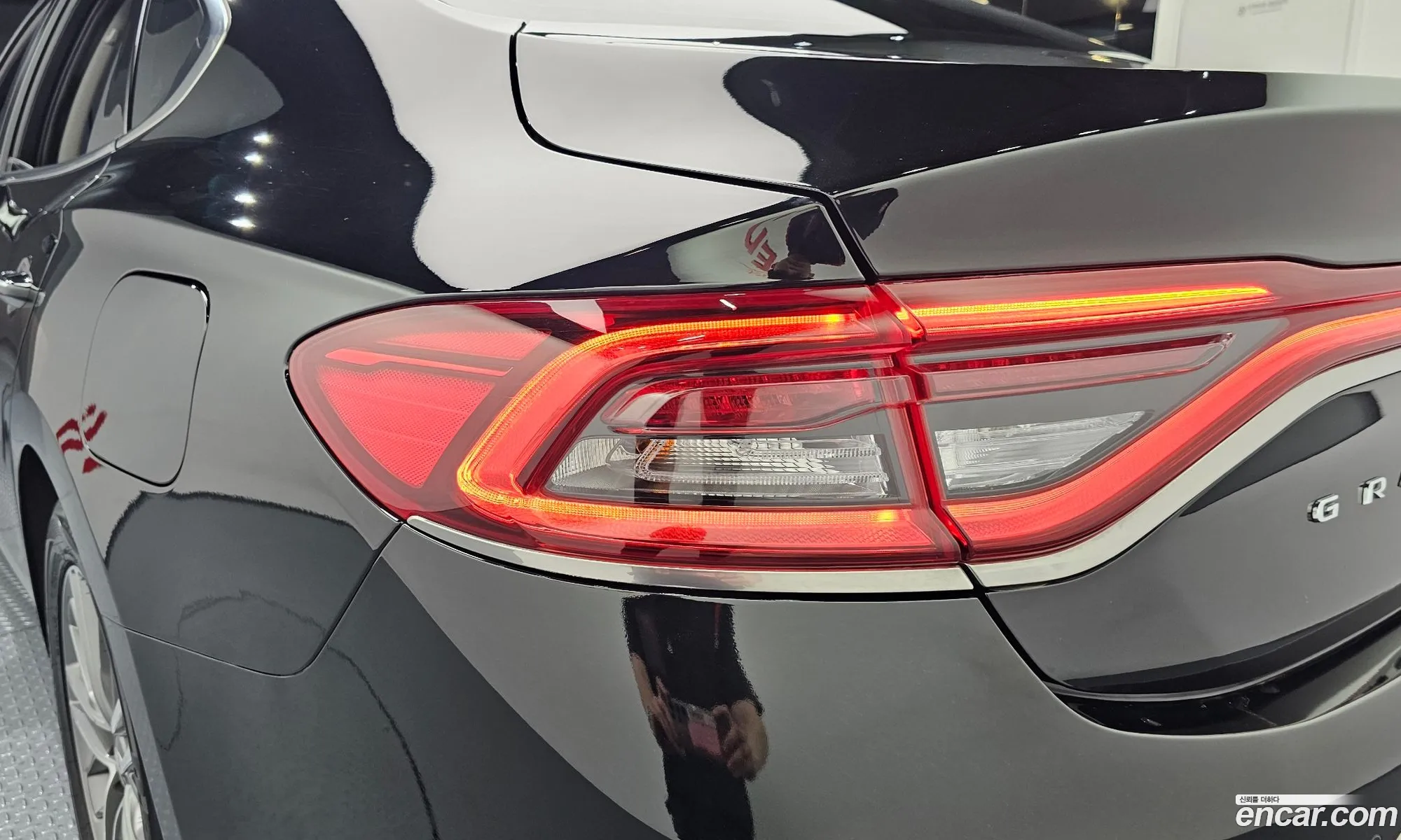 Hyundai Grandeur IG 2019 — 29