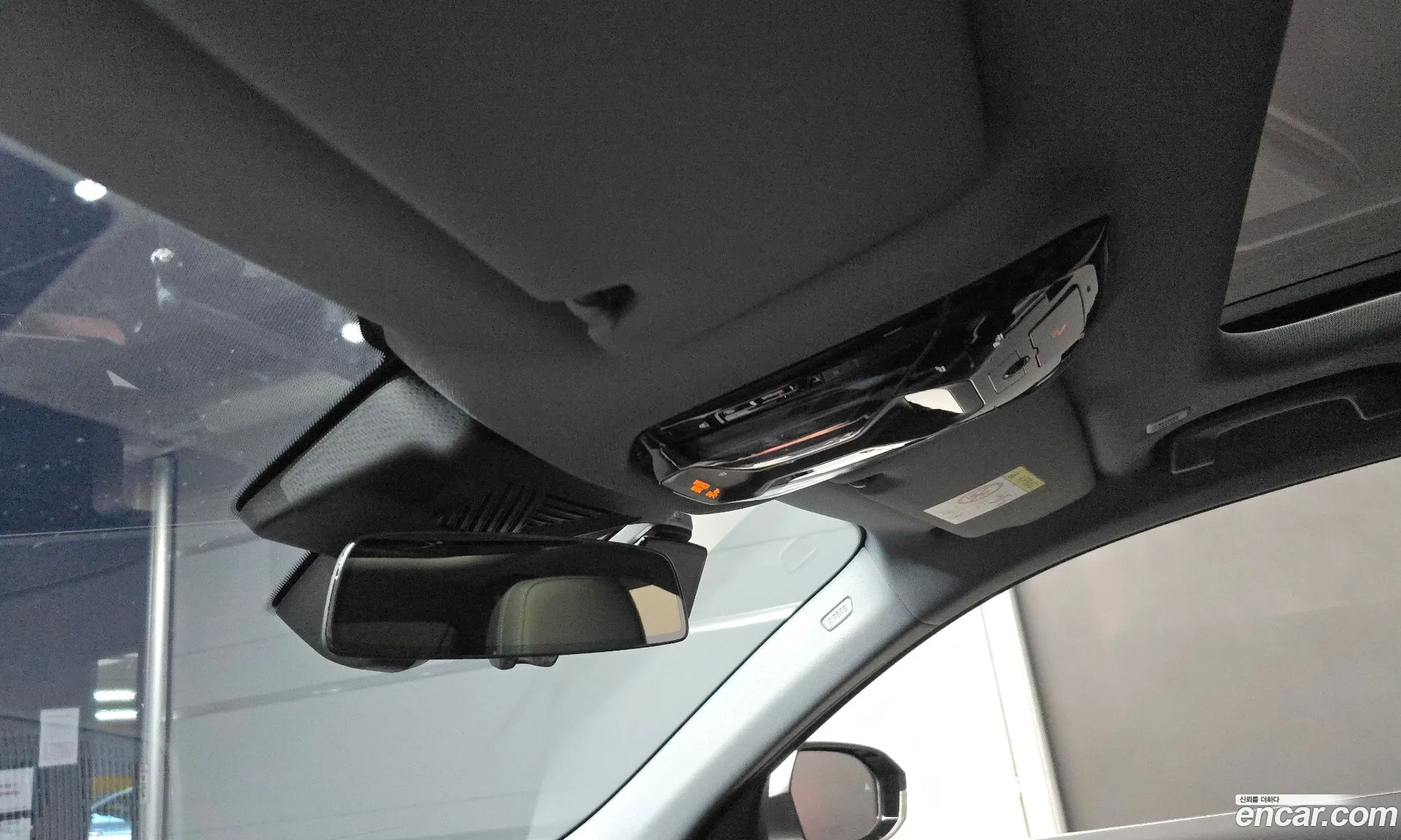 BMW 5 Series 2025 — 11