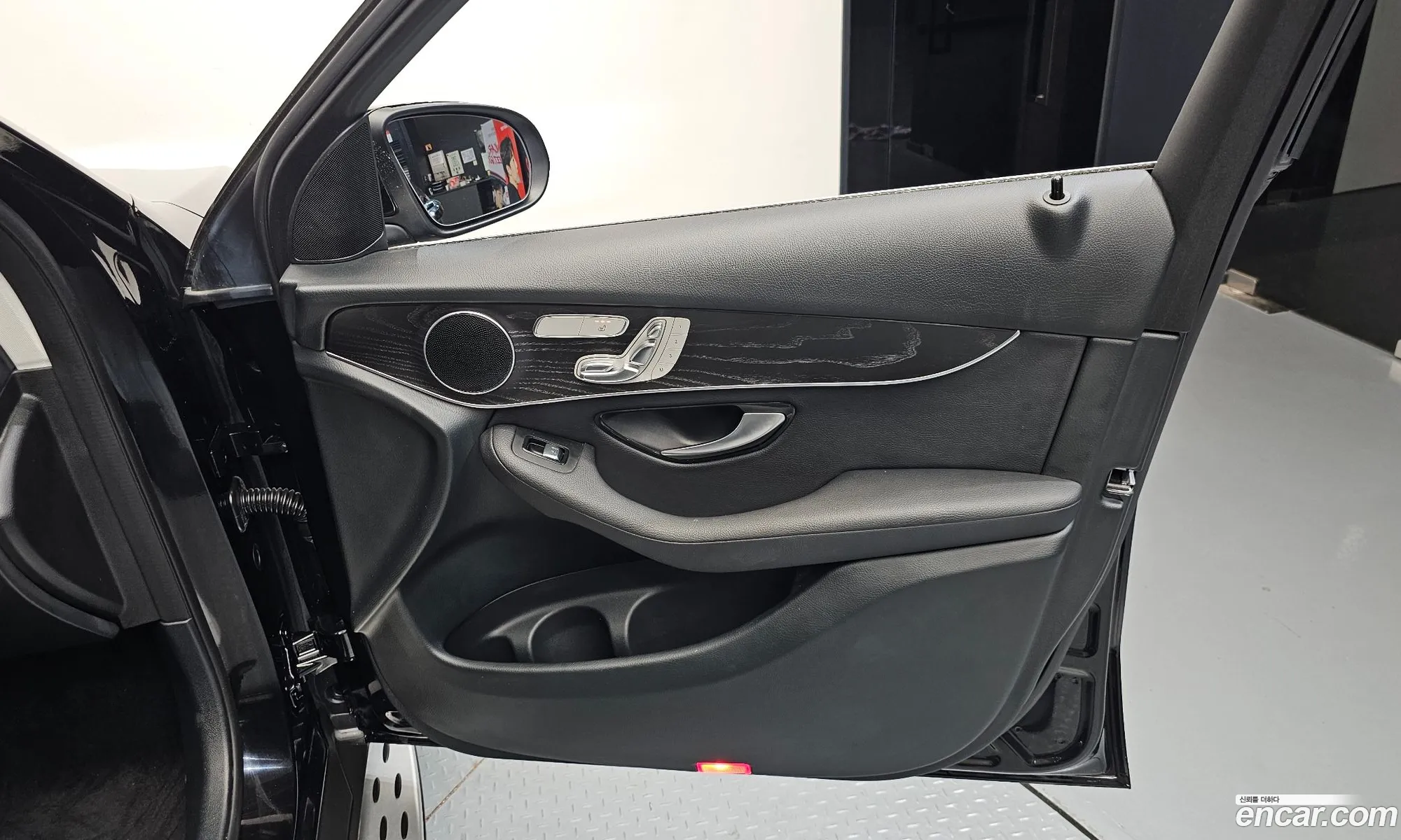 Mercedes-Benz GLC-Class X253 2019 — 6