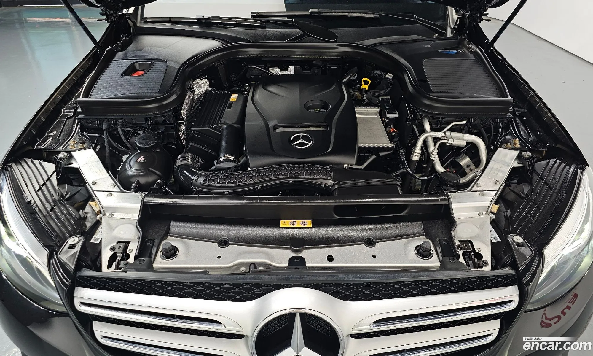 Mercedes-Benz GLC-Class X253 2019 — 30