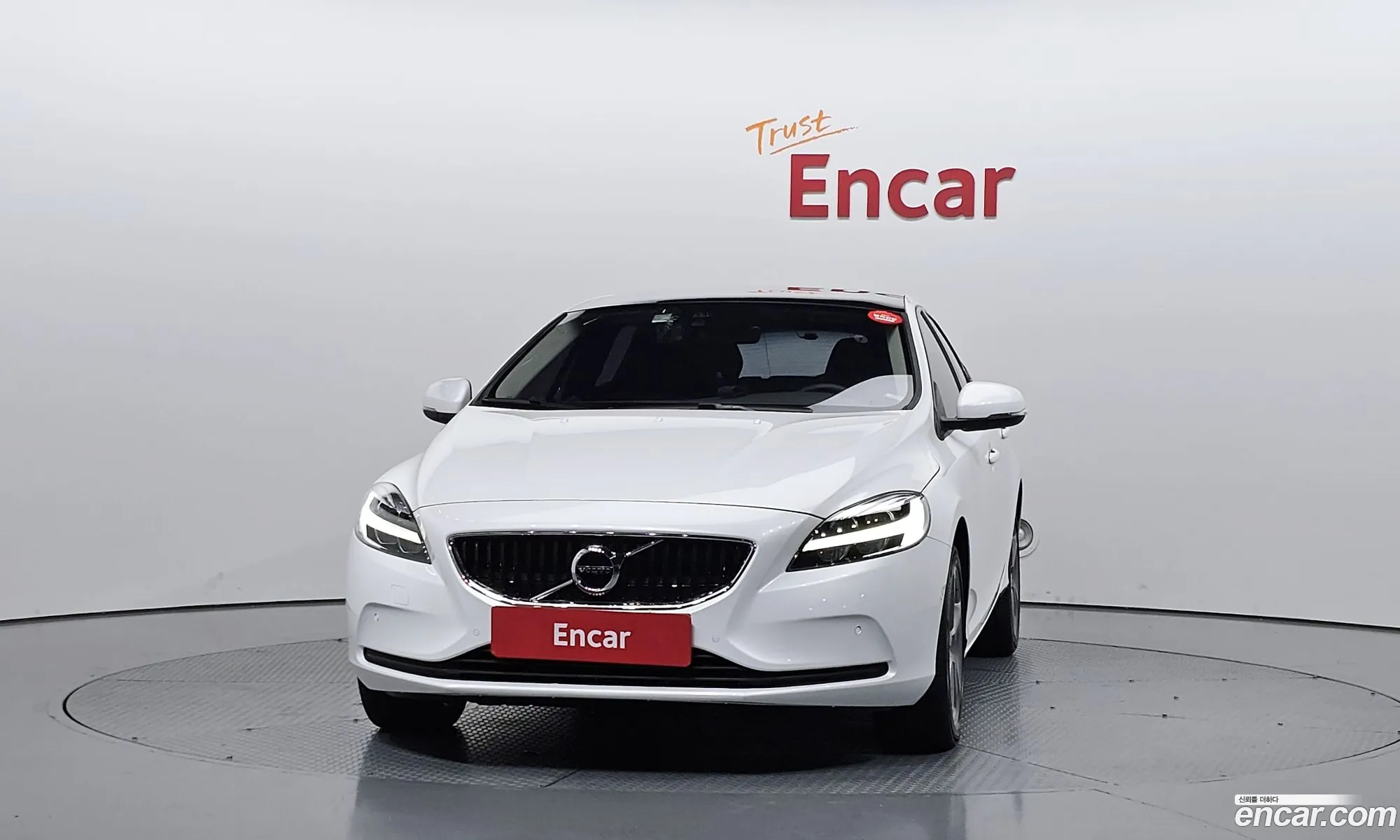 Volvo V40 2016 YV1MV79K0H2379218 — 14