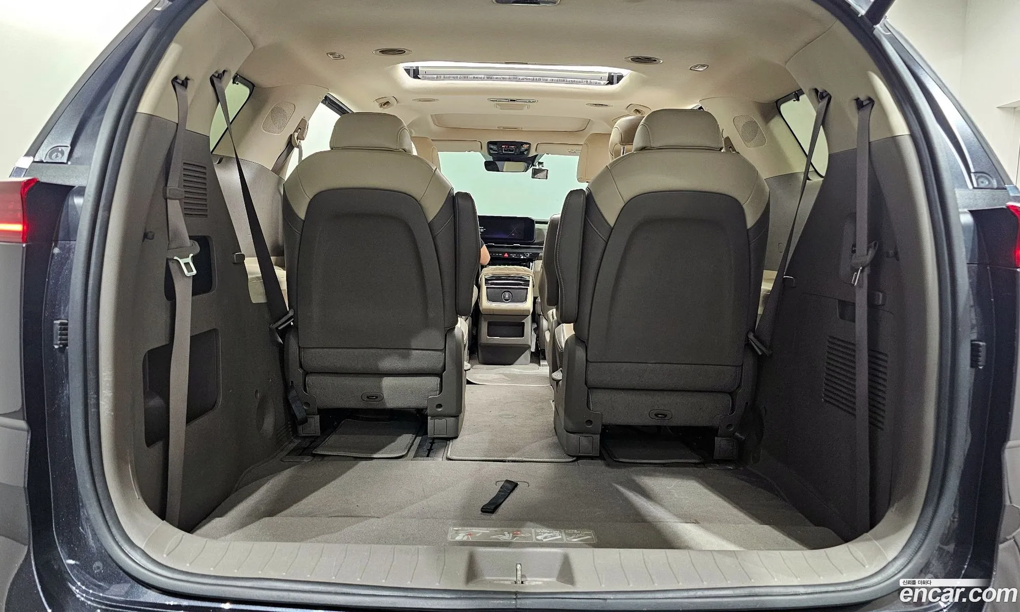 Kia Carnival 2020 KNANC81BBMS029426 — 23