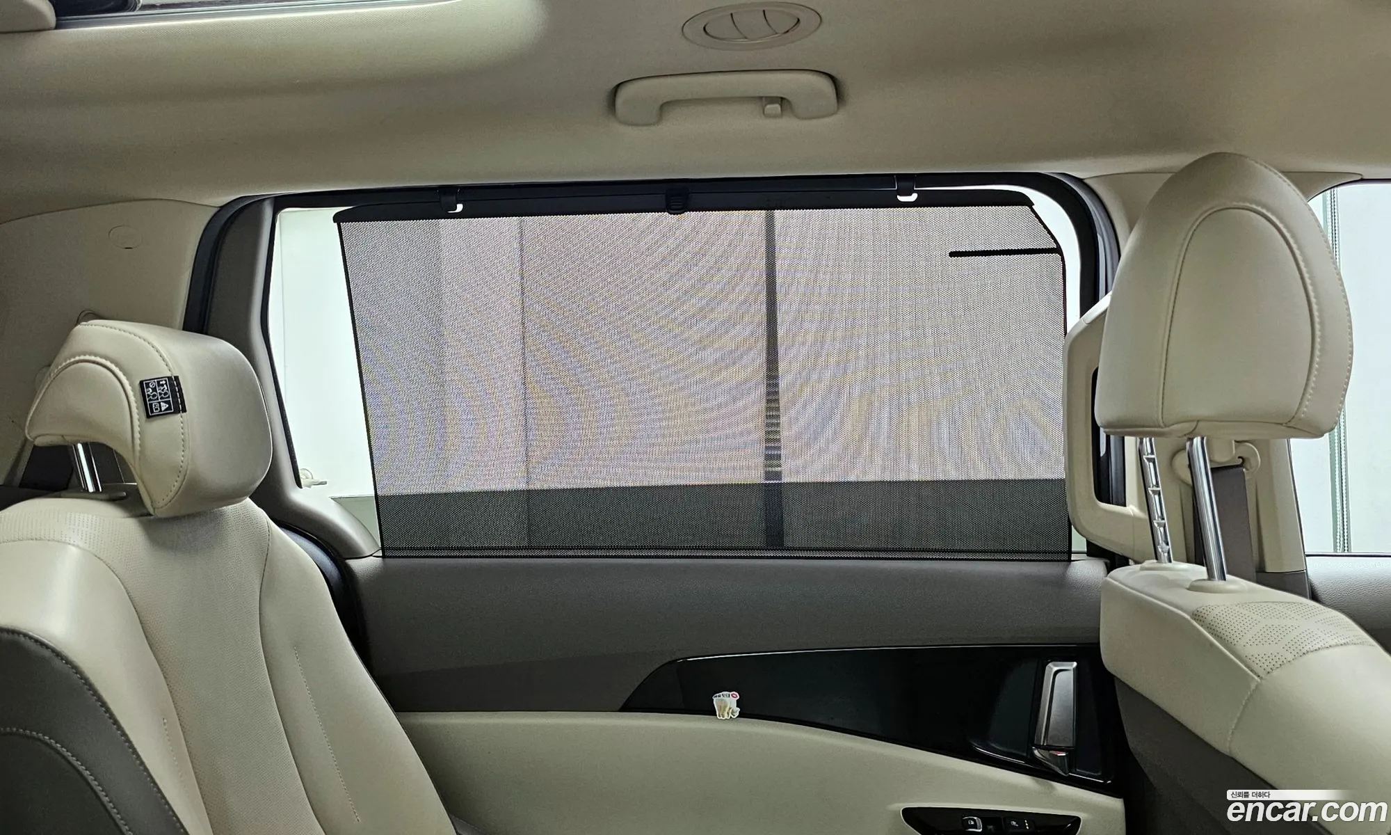 Kia Carnival 2020 KNANC81BBMS029426 — 7