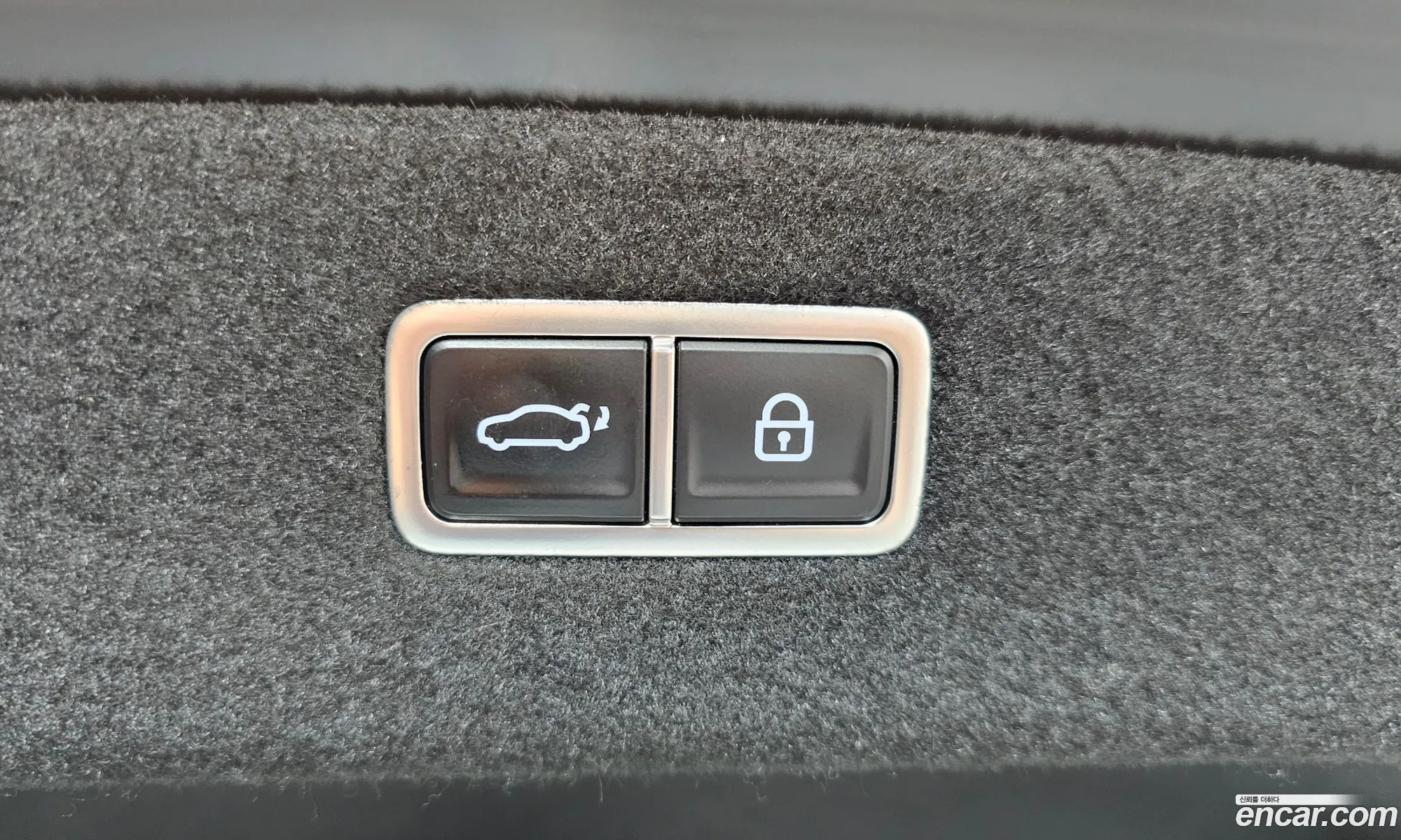 Genesis G90 2022 KMTFA41DDNU010952 — 8