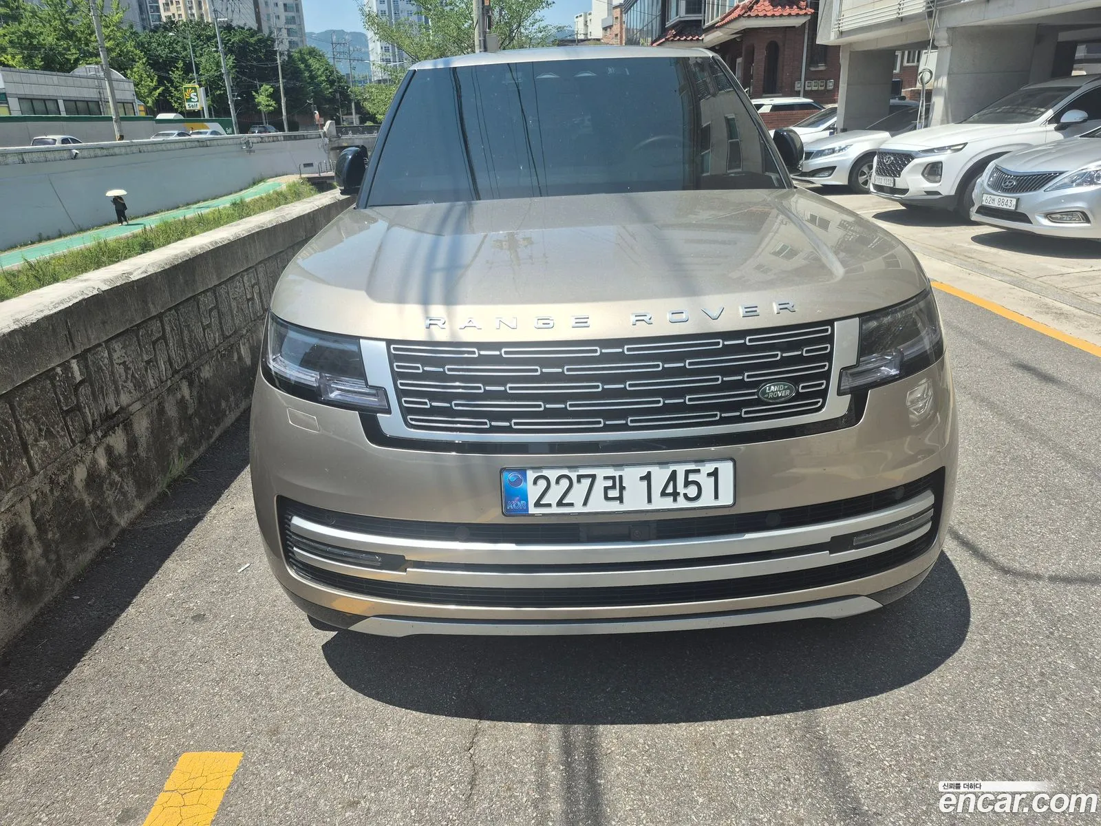 Land Rover Range Rover 2025 — 13