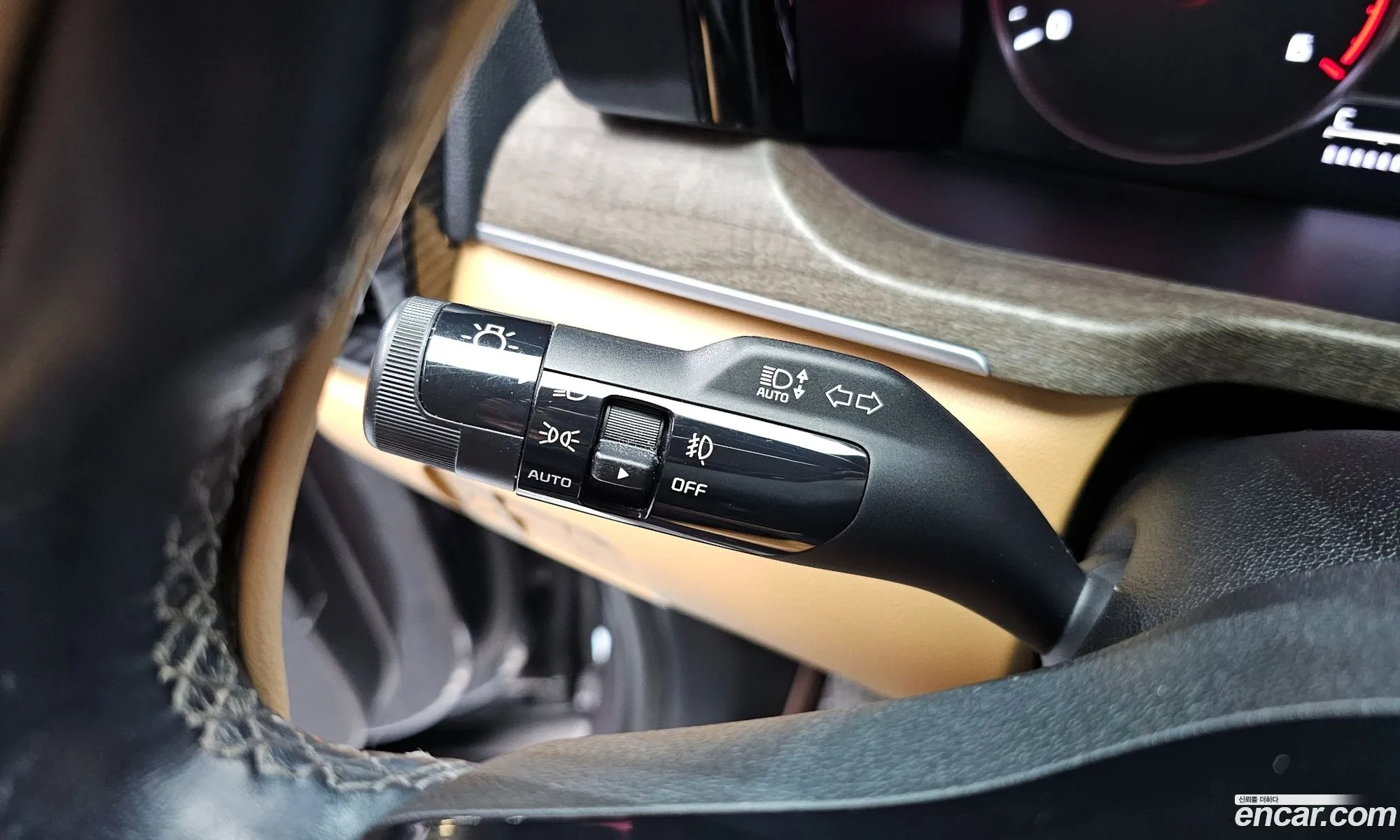 Kia Sorento 2020 KNARL81BGMA013151 — 7