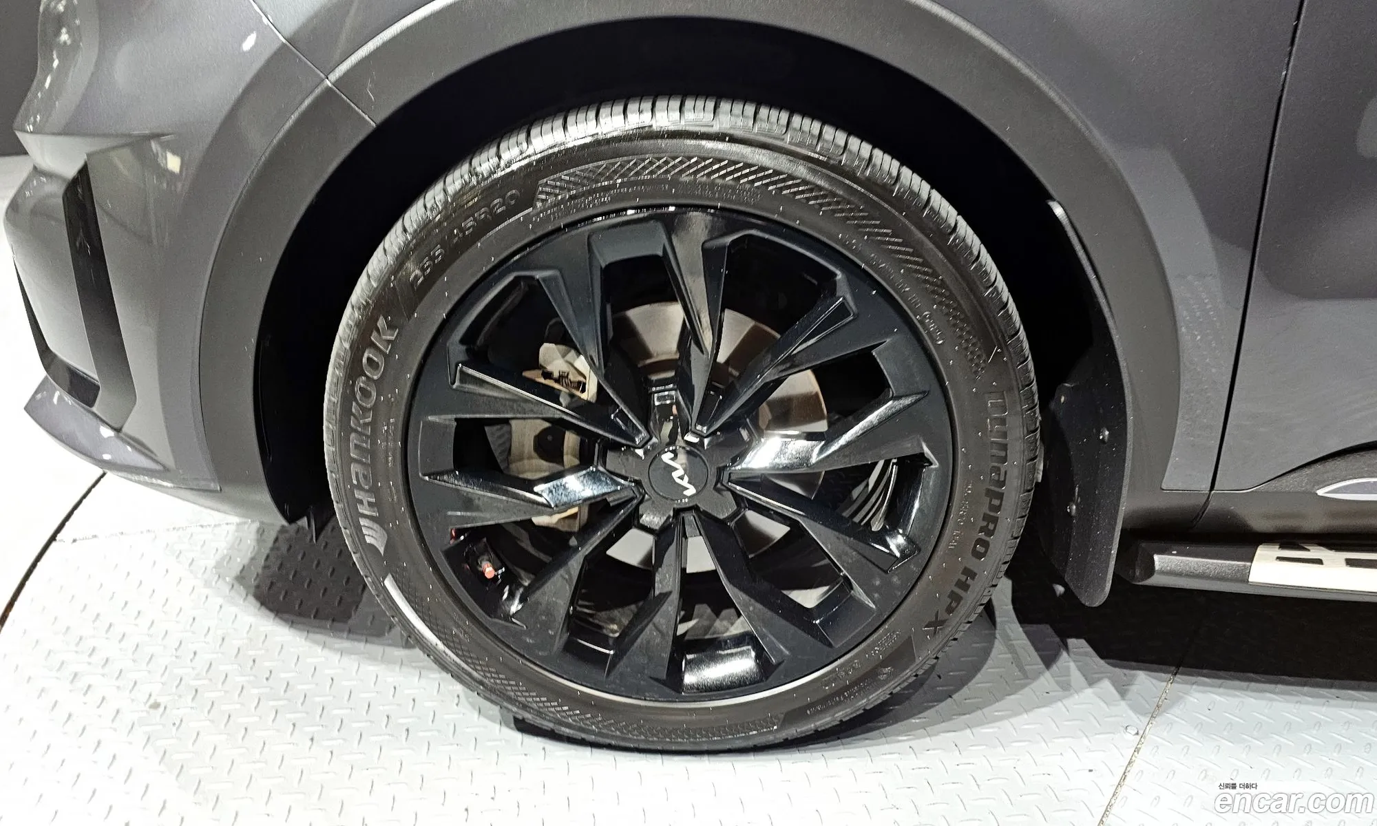 Kia Sorento 2020 KNARL81BGMA013151 — 19