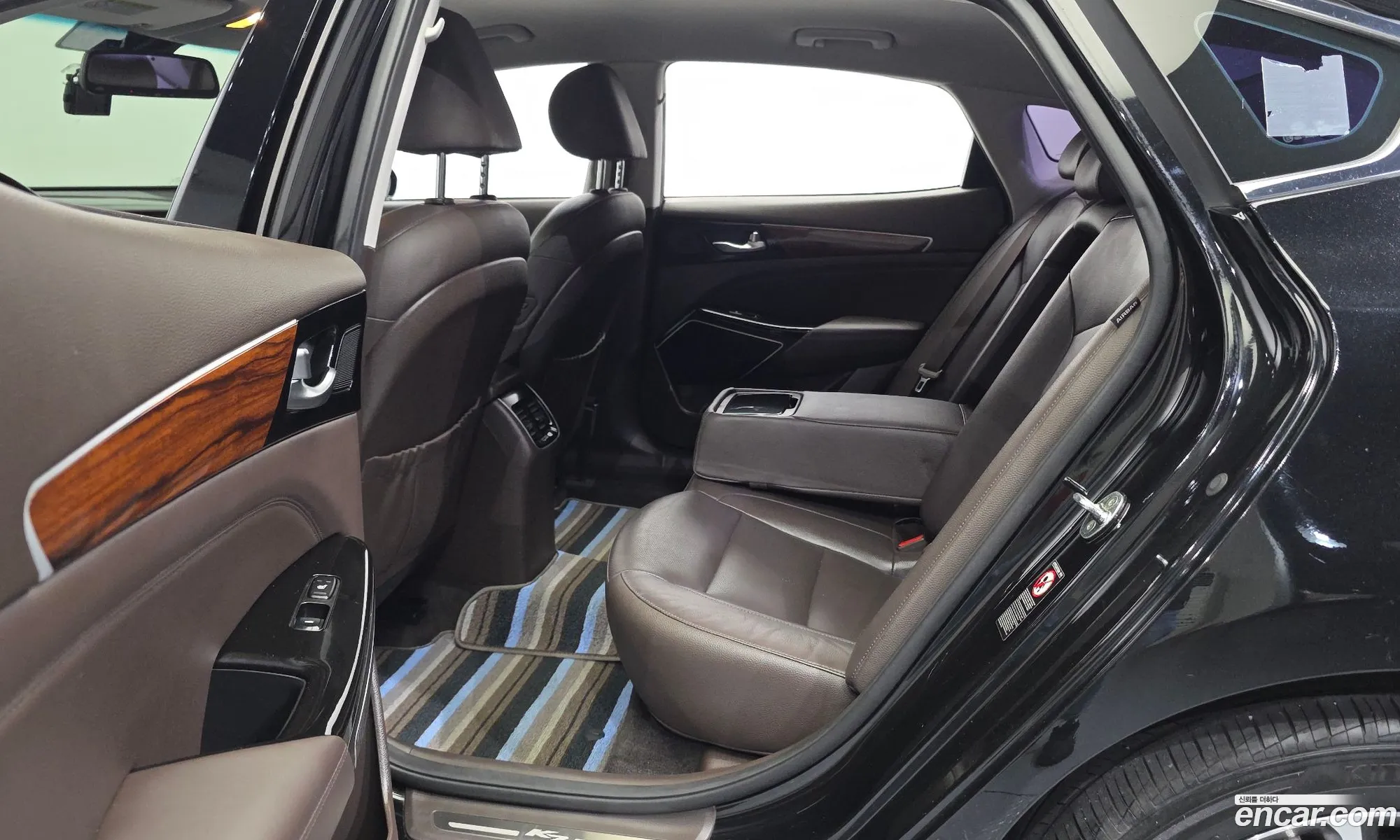 Kia K7 2016 KNALB415BGA050993 — 3