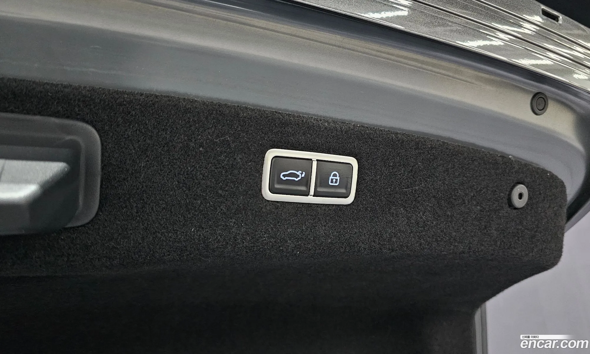 Genesis G90 2022 KMTFA41DBNU001588 — 12