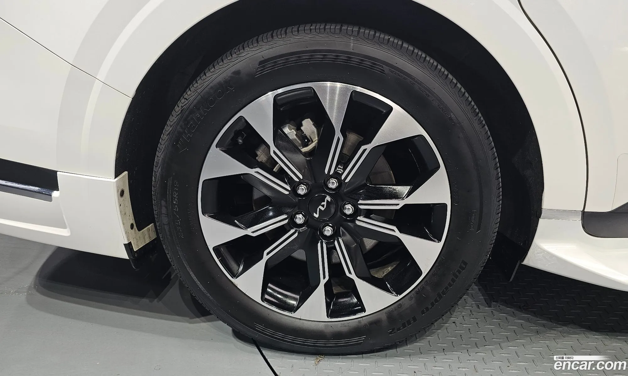 Kia Carnival 2020 KNANE81BBMS003198 — 30