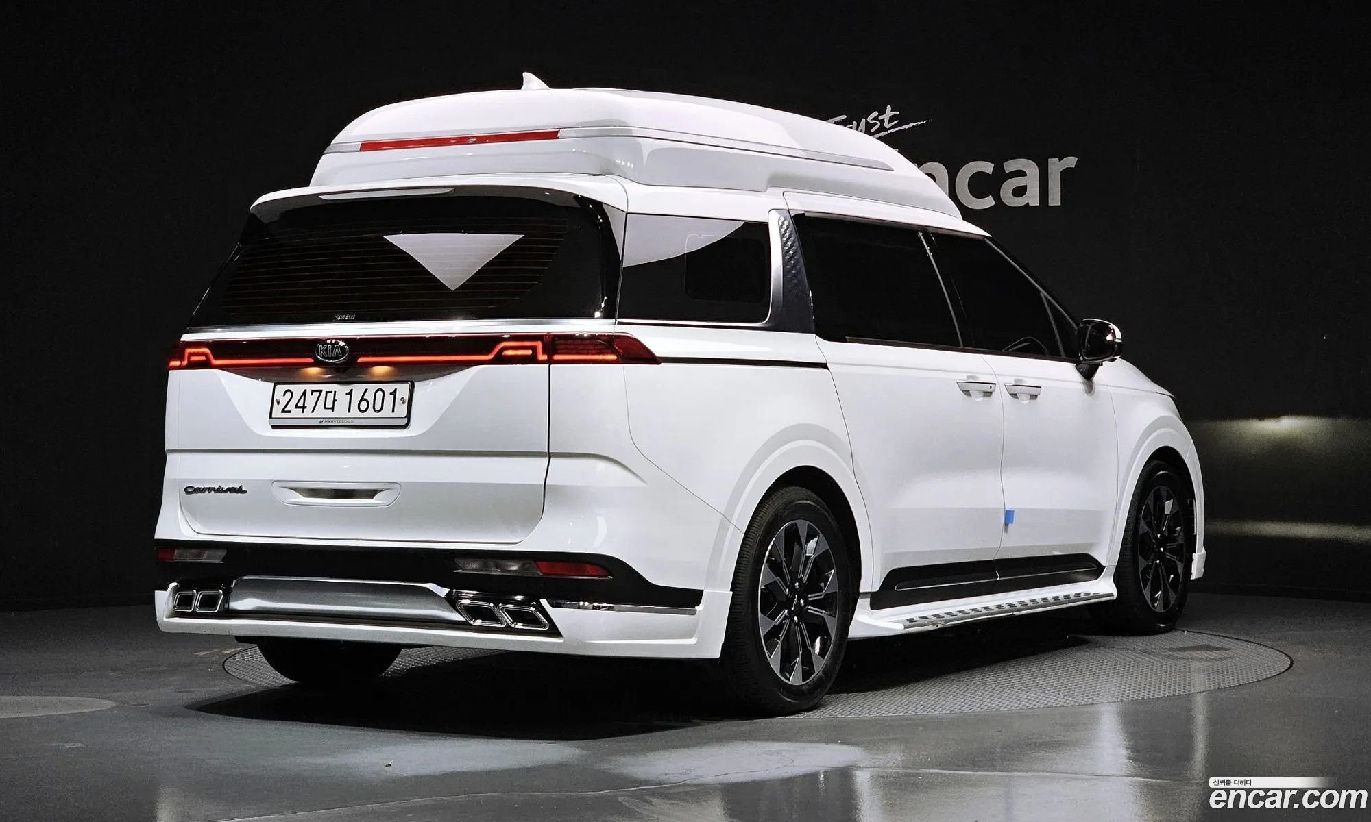 Kia Carnival 2020 KNANE81BBMS003198 — 11