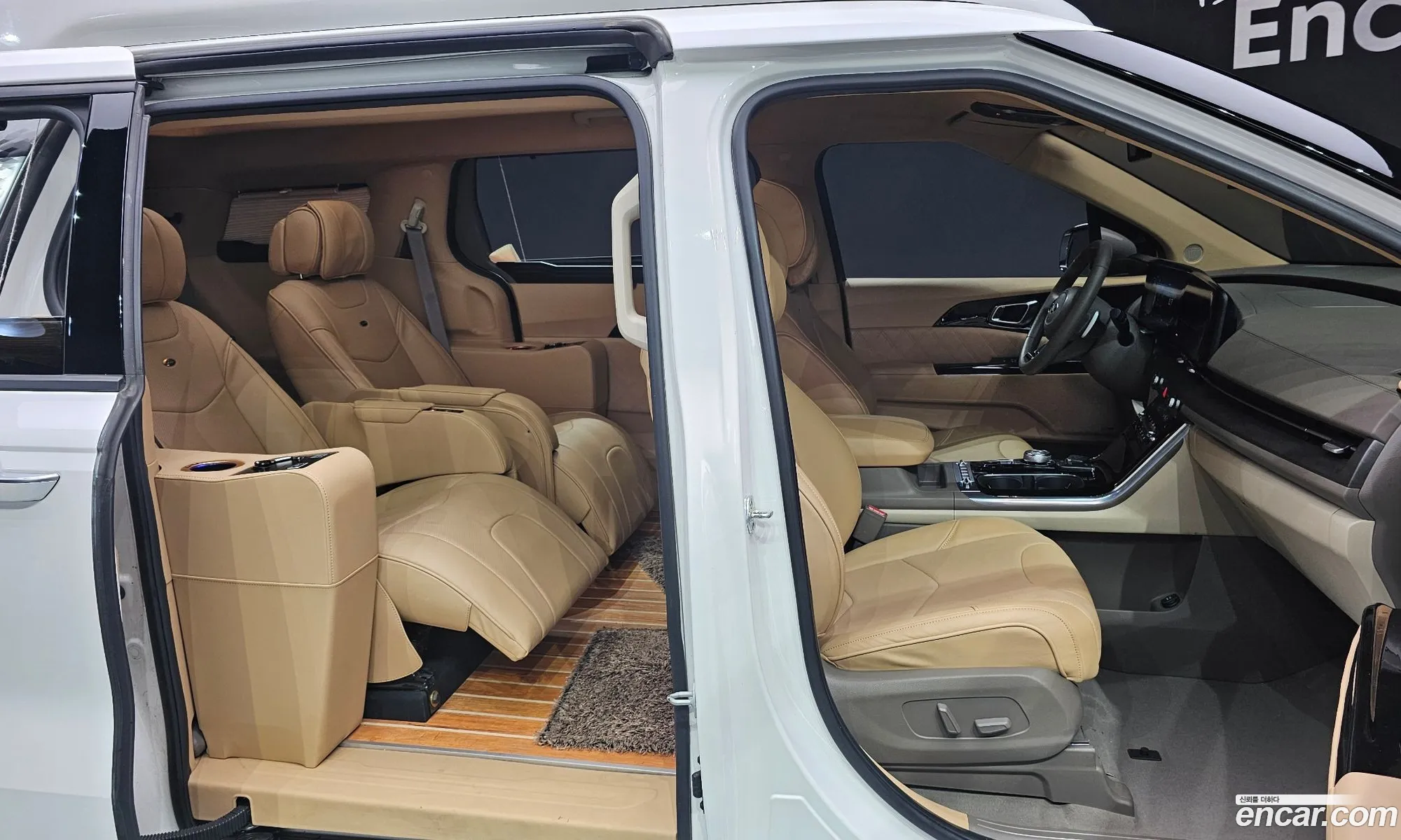 Kia Carnival 2020 KNANE81BBMS003198 — 18