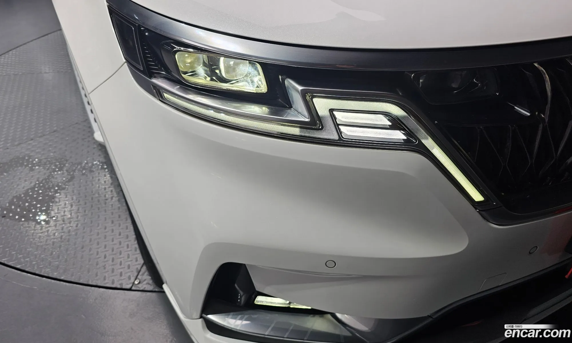 Kia Carnival 2020 KNANE81BBMS003198 — 21