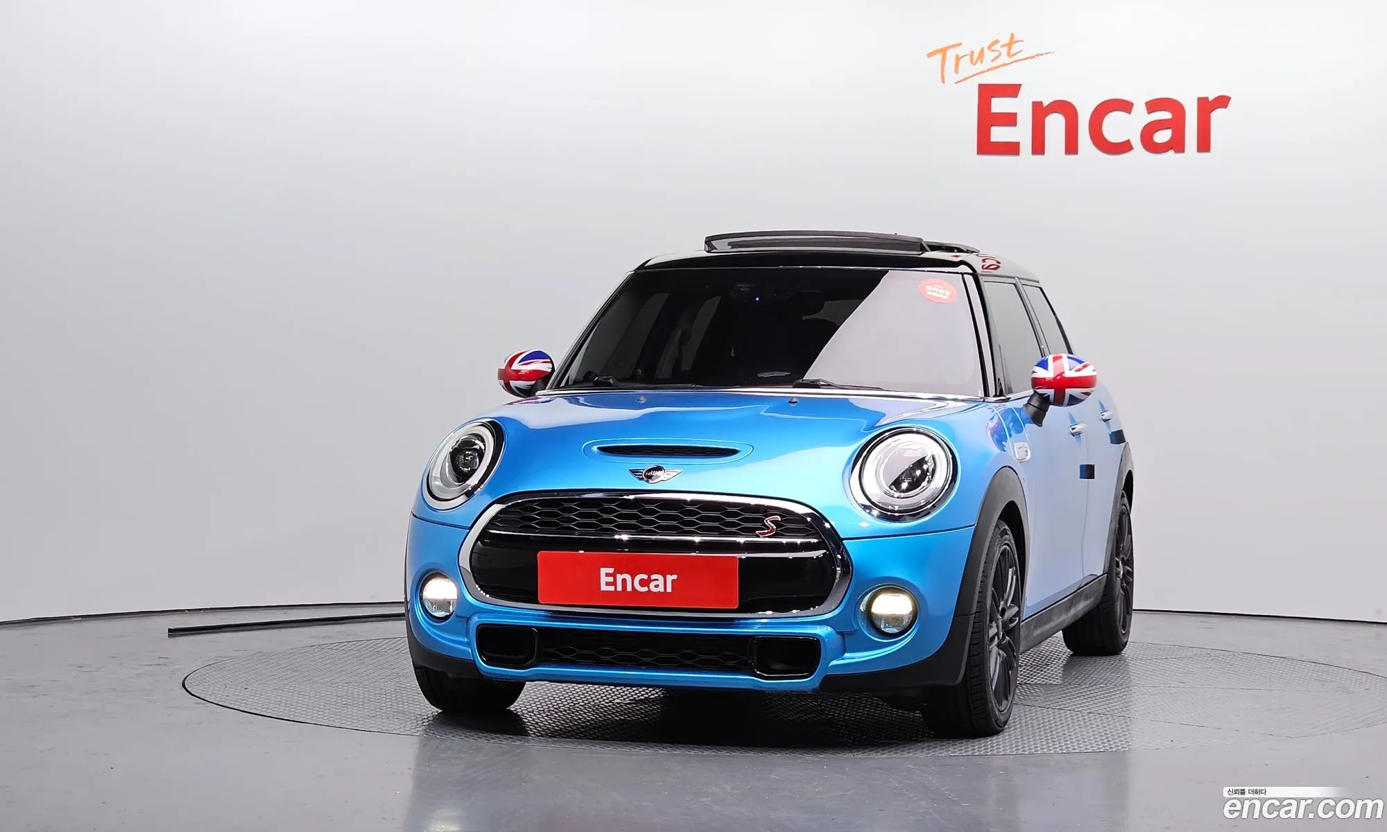 Mini Cooper SD 2016 WMWXT7104G2C16218 — 4