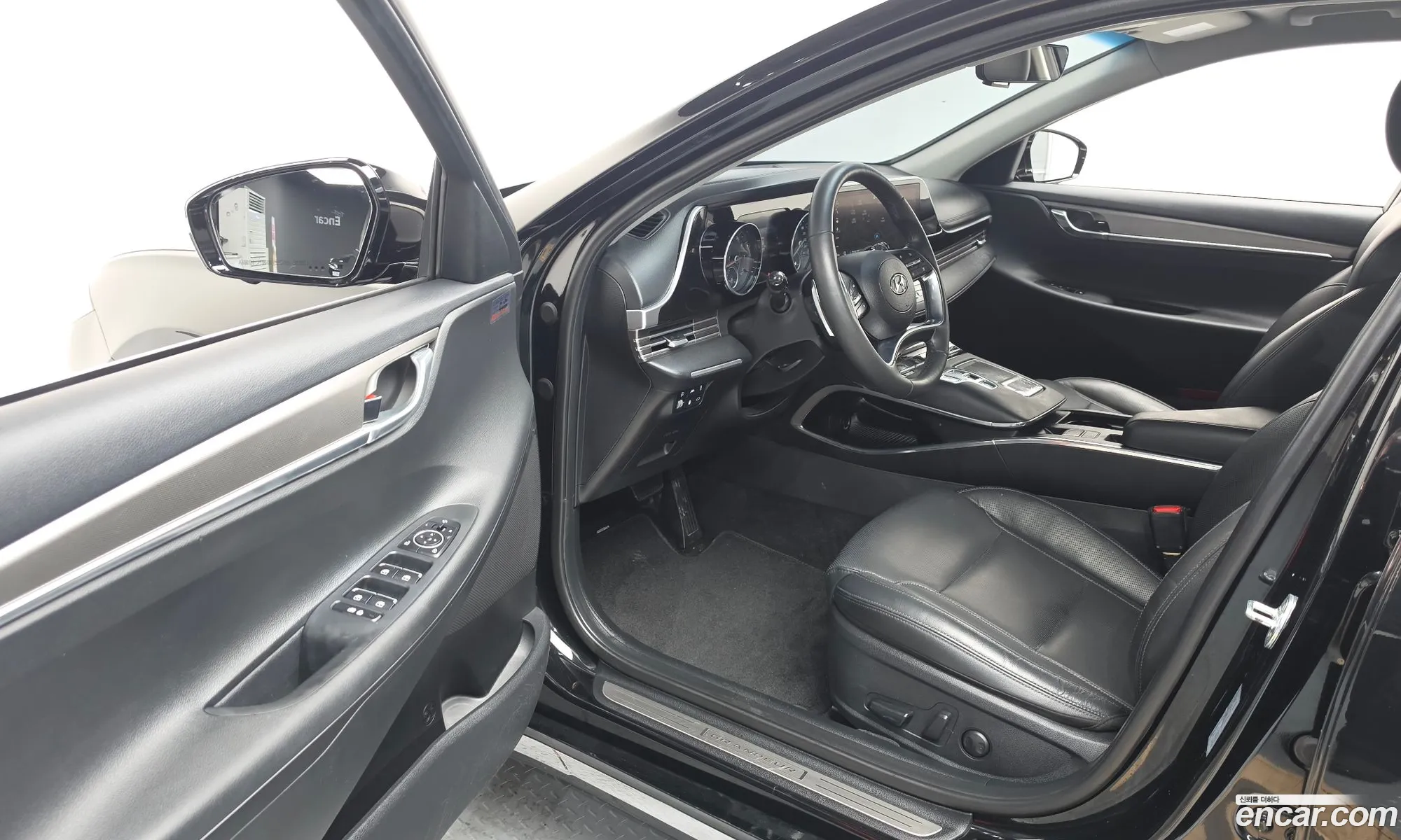 Hyundai Grandeur IG 2021 — 26