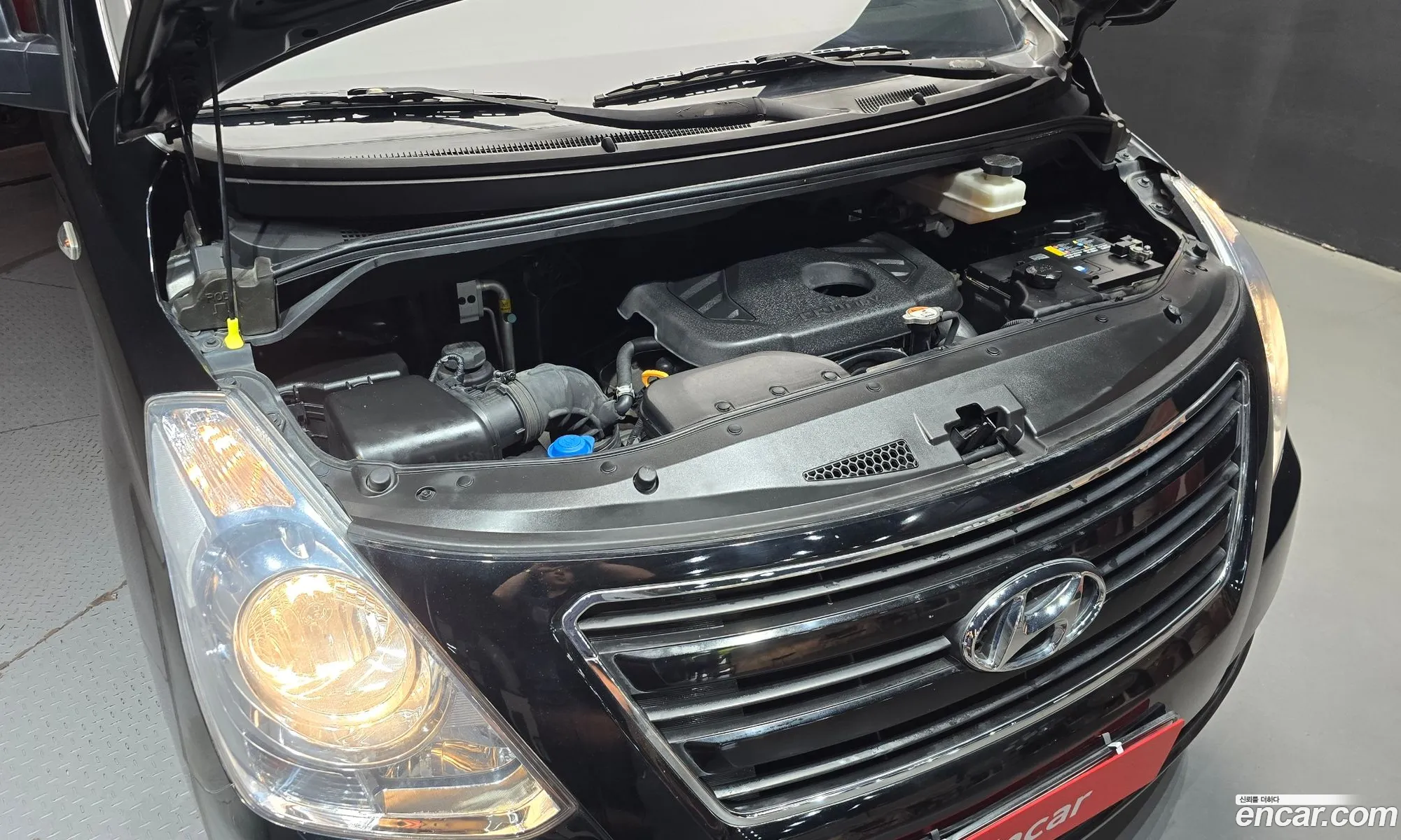 Hyundai Grand Starex 2017 — 9