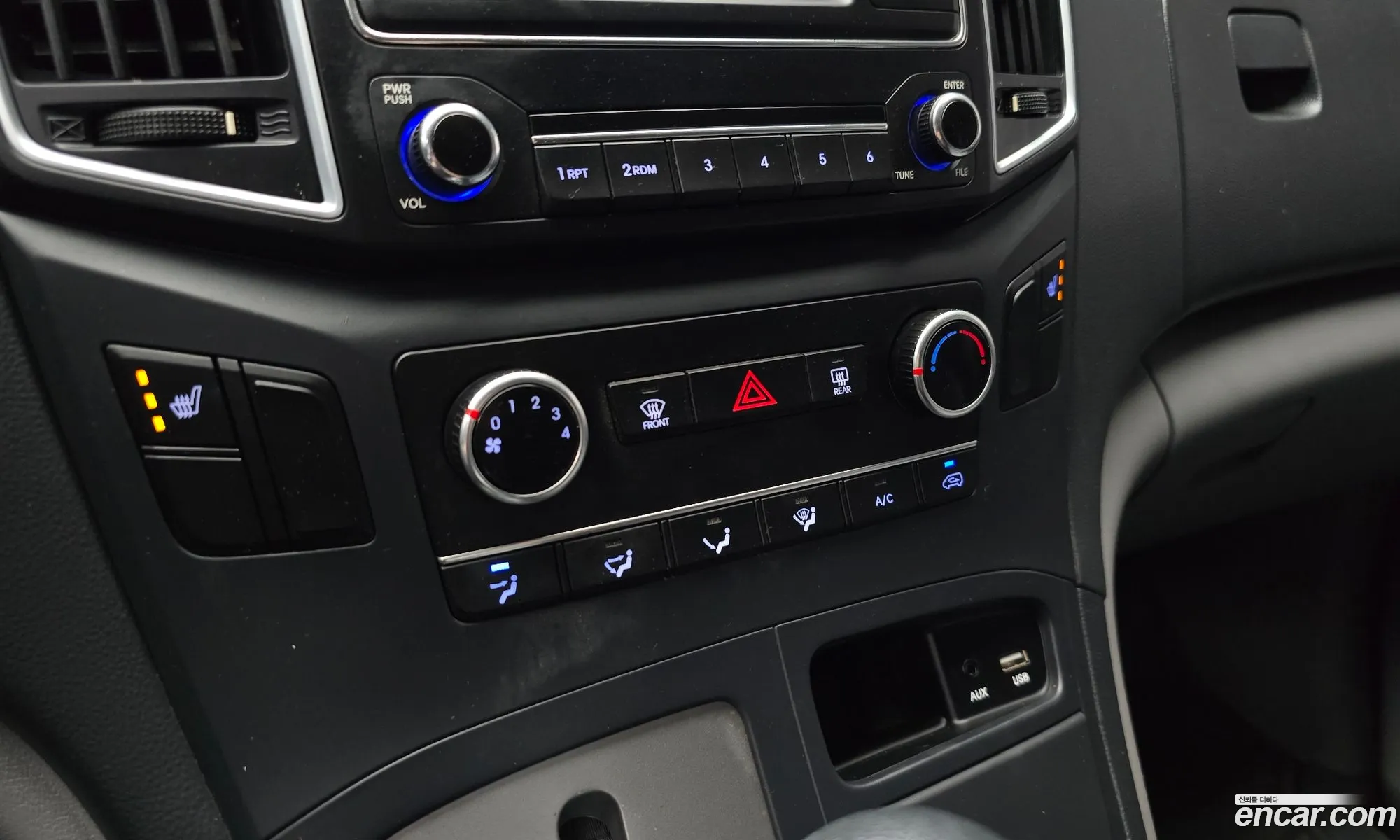 Hyundai Grand Starex 2017 — 2