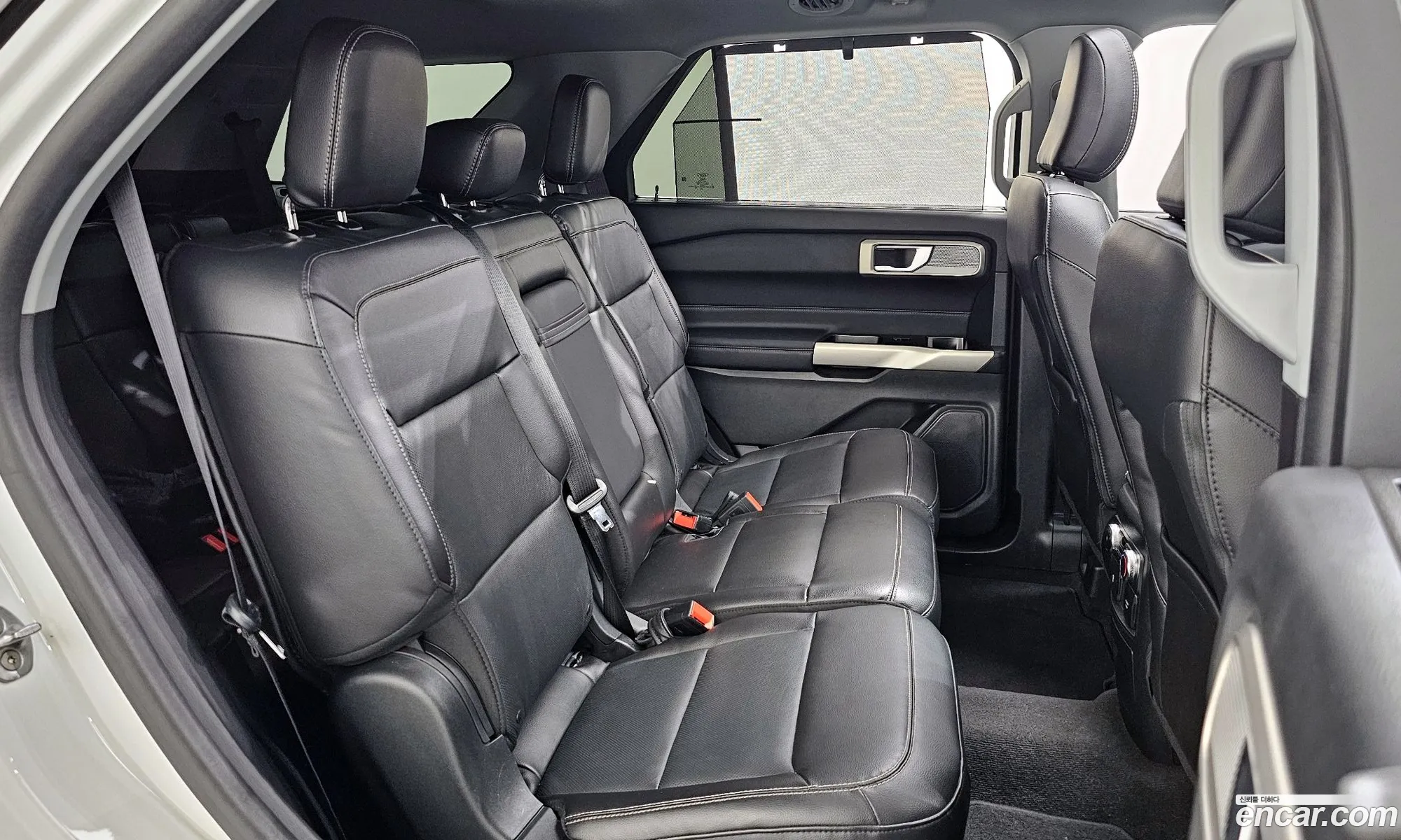 Ford Explorer 6th Gen 2022 1FMSK8FH3NGB80437 — 21