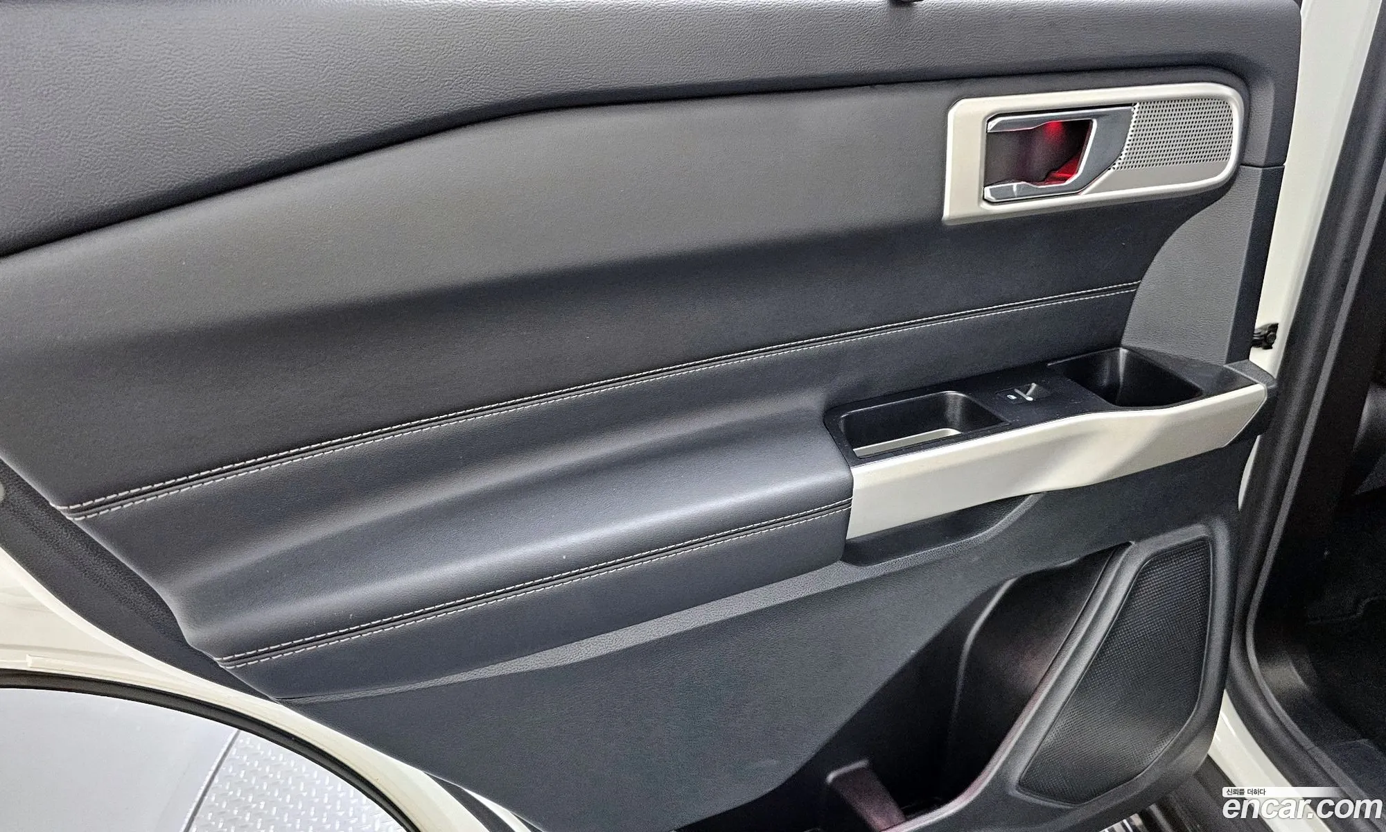 Ford Explorer 6th Gen 2022 1FMSK8FH3NGB80437 — 26