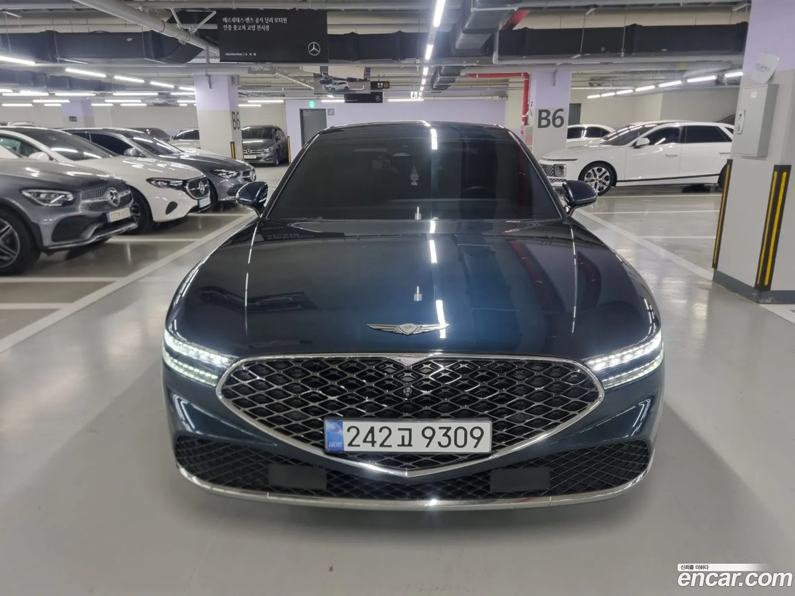 Genesis G90 2022 — 15