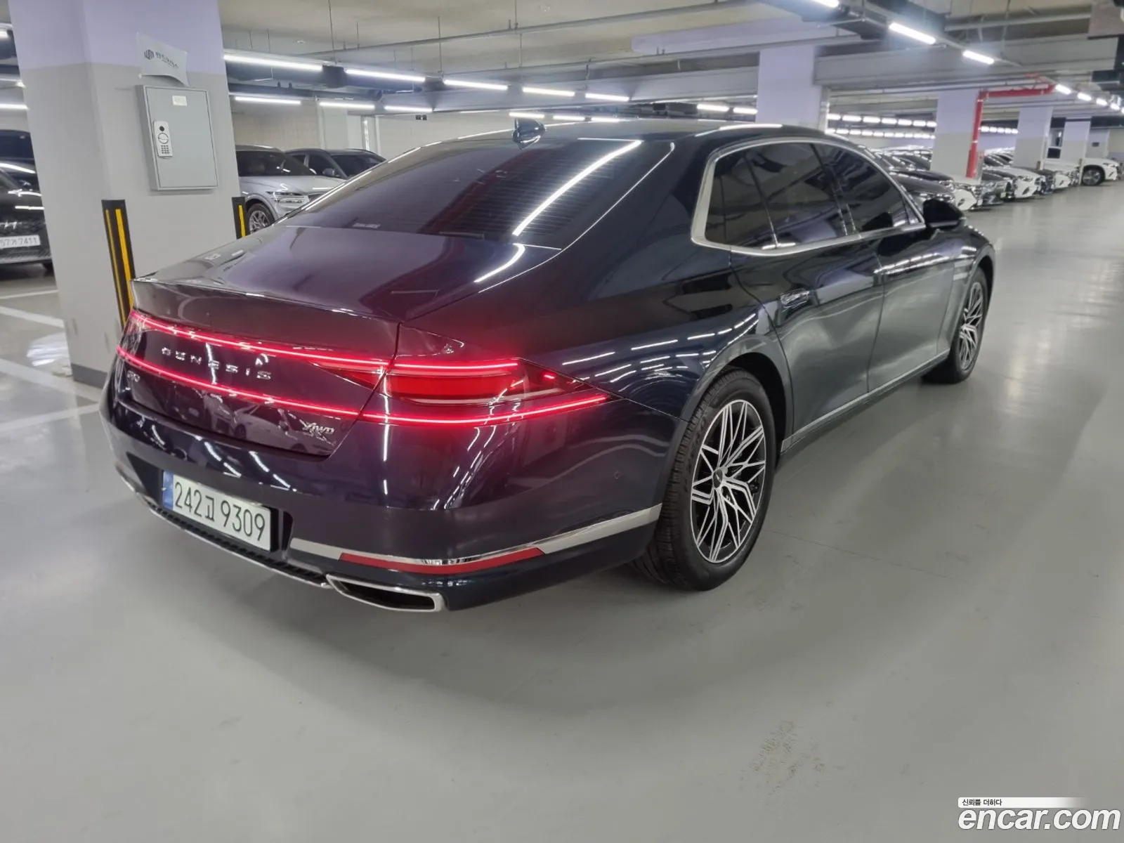 Genesis G90 2022 — 12