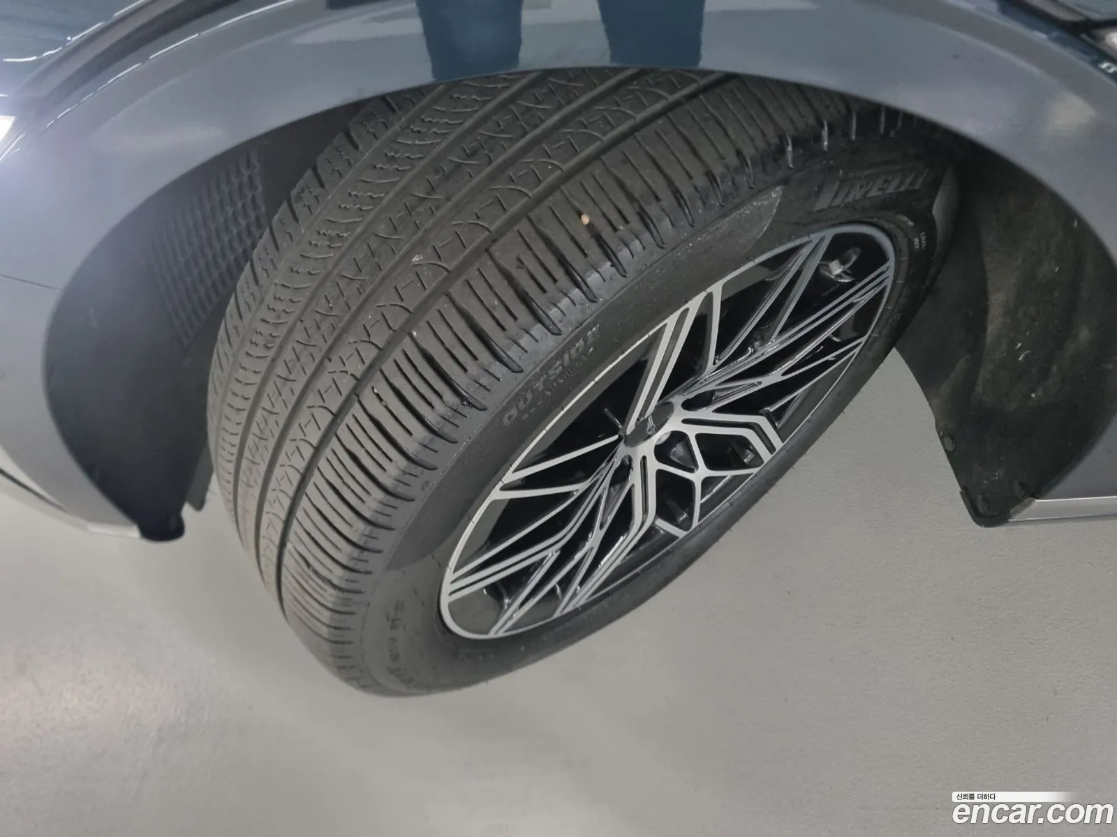 Genesis G90 2022 — 4