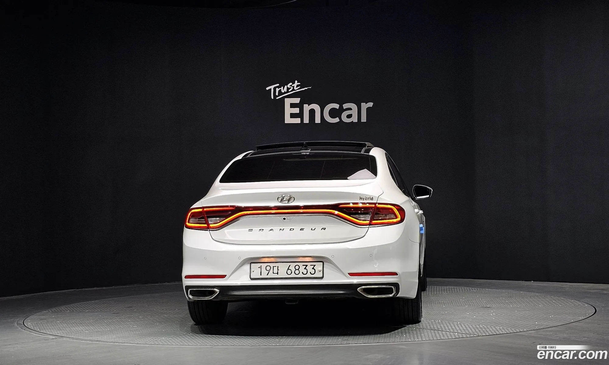 Hyundai Grandeur IG Hybrid 2017 — 4