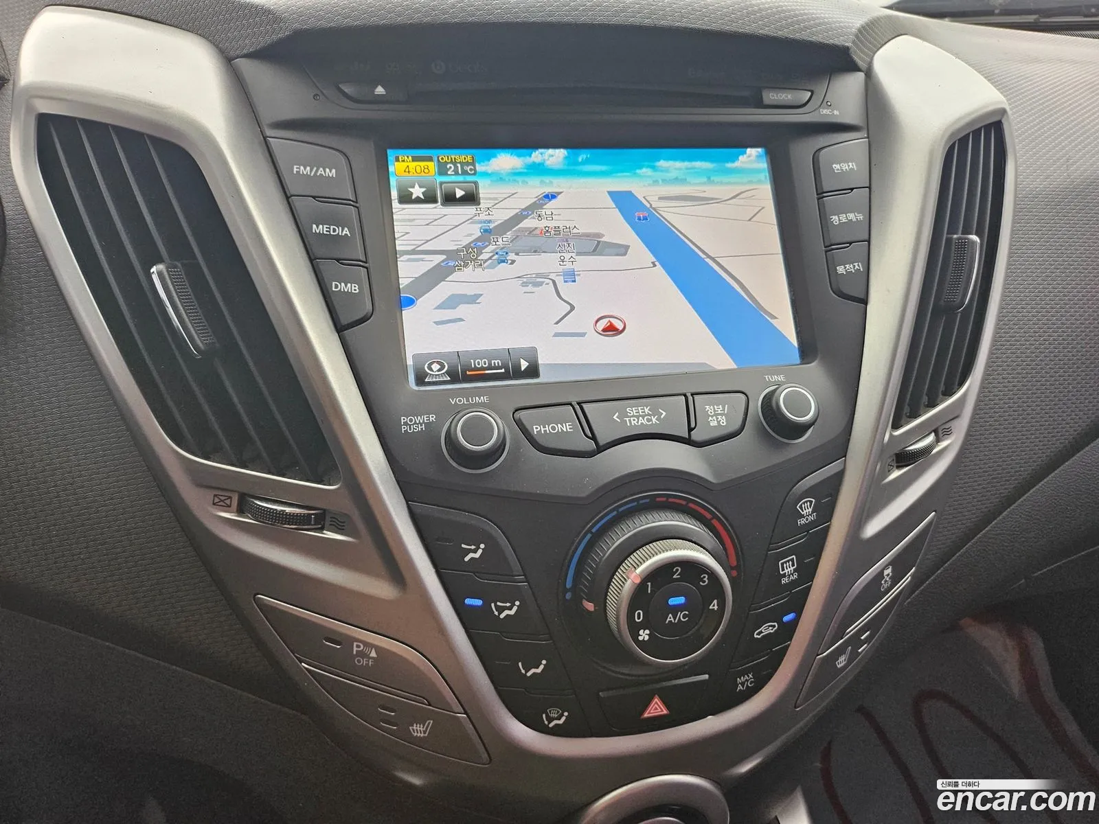 Hyundai Veloster 2013 — 16