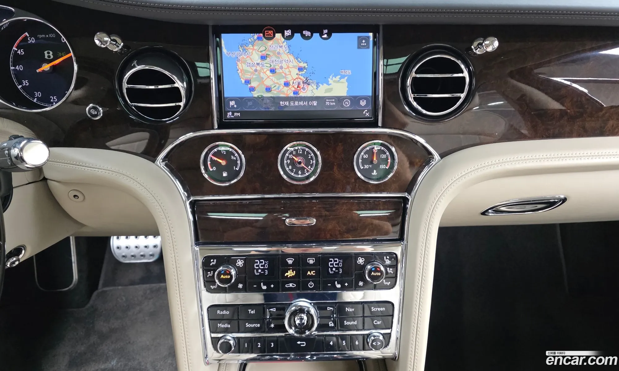 Bentley Mulsanne 2018 — 34