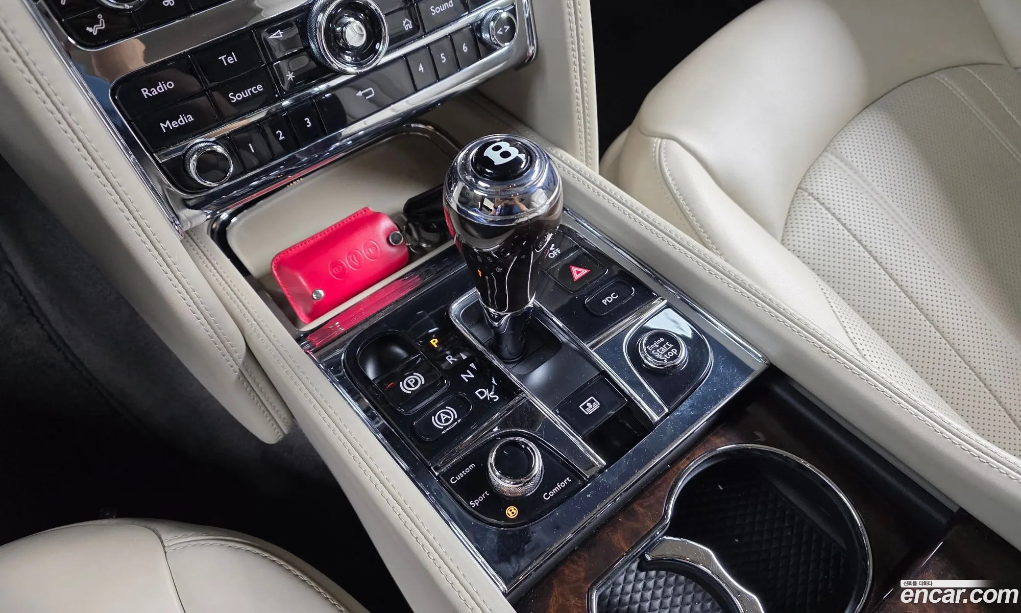 Bentley Mulsanne 2018 — 32