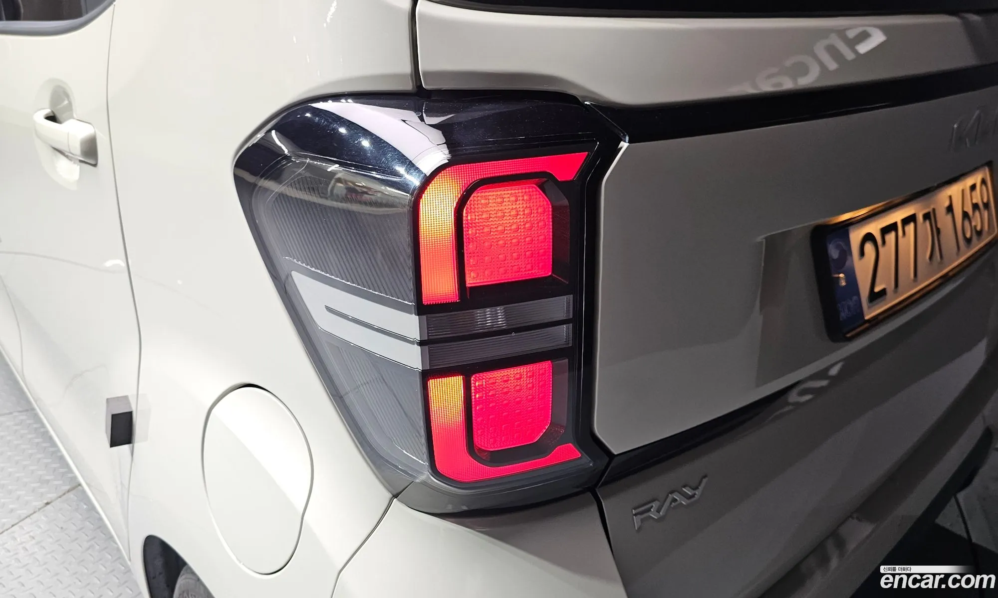 Kia Kia Ray 2023 KNACG811BPT355867 — 11