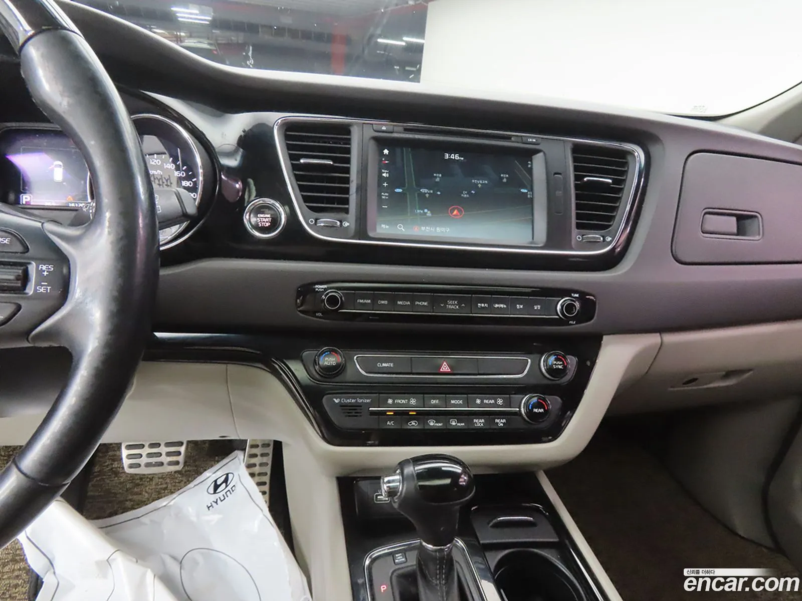 Kia Carnival 2016 — 2