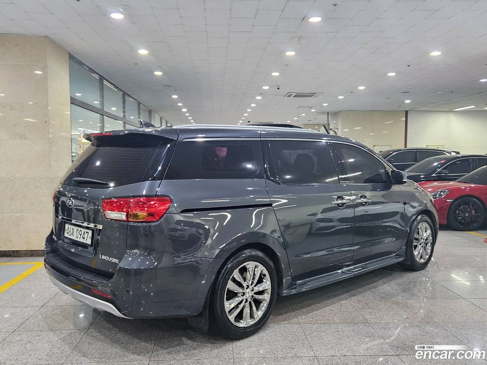 Kia Carnival 2016 — 7