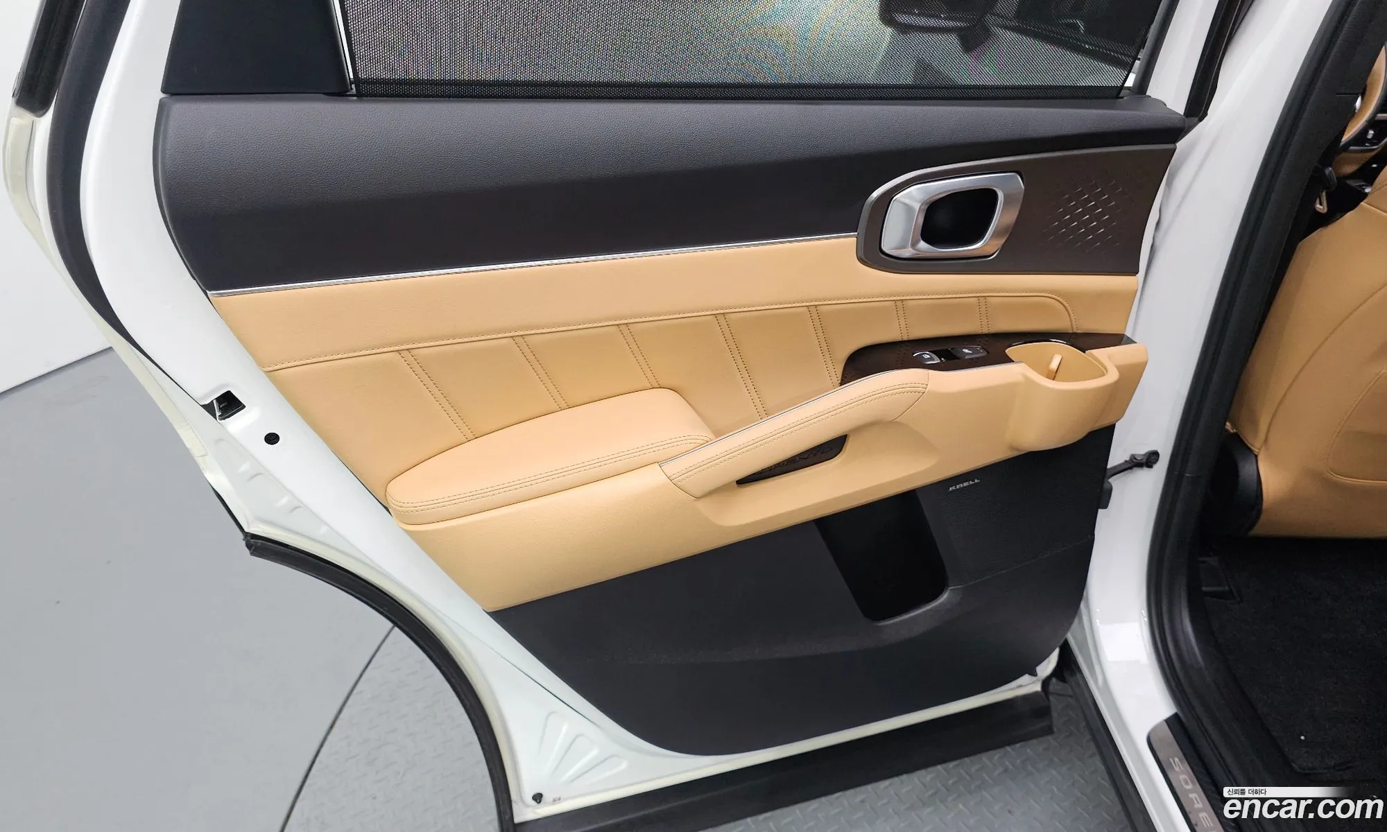 Kia Sorento 2021 KNARH81GBMA046650 — 18