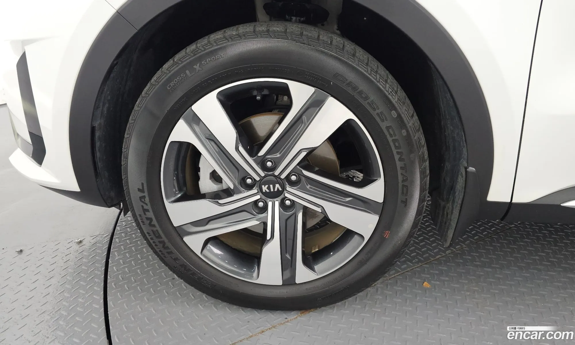 Kia Sorento 2021 KNARH81GBMA046650 — 14