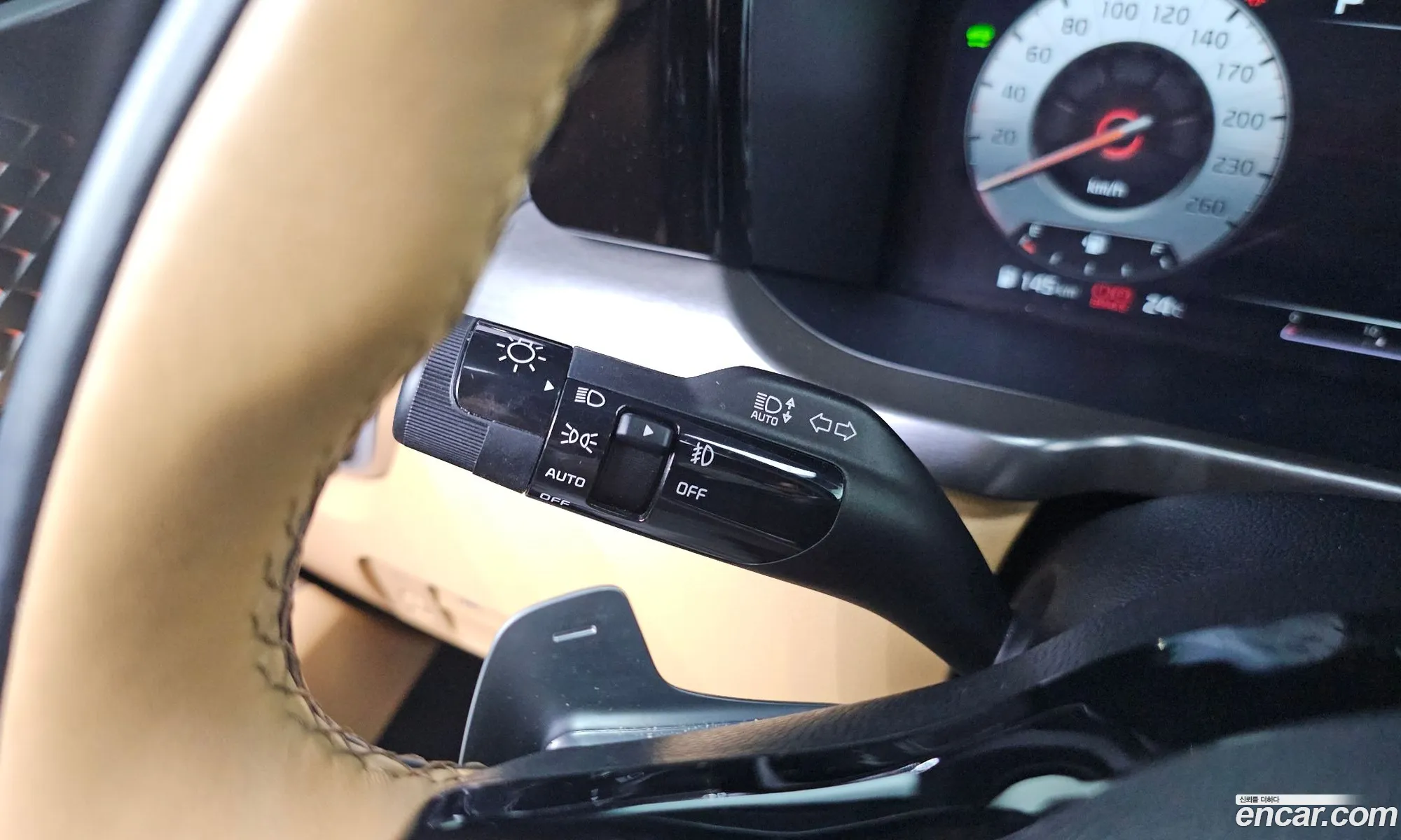 Kia Sorento 2021 KNARH81GBMA046650 — 13
