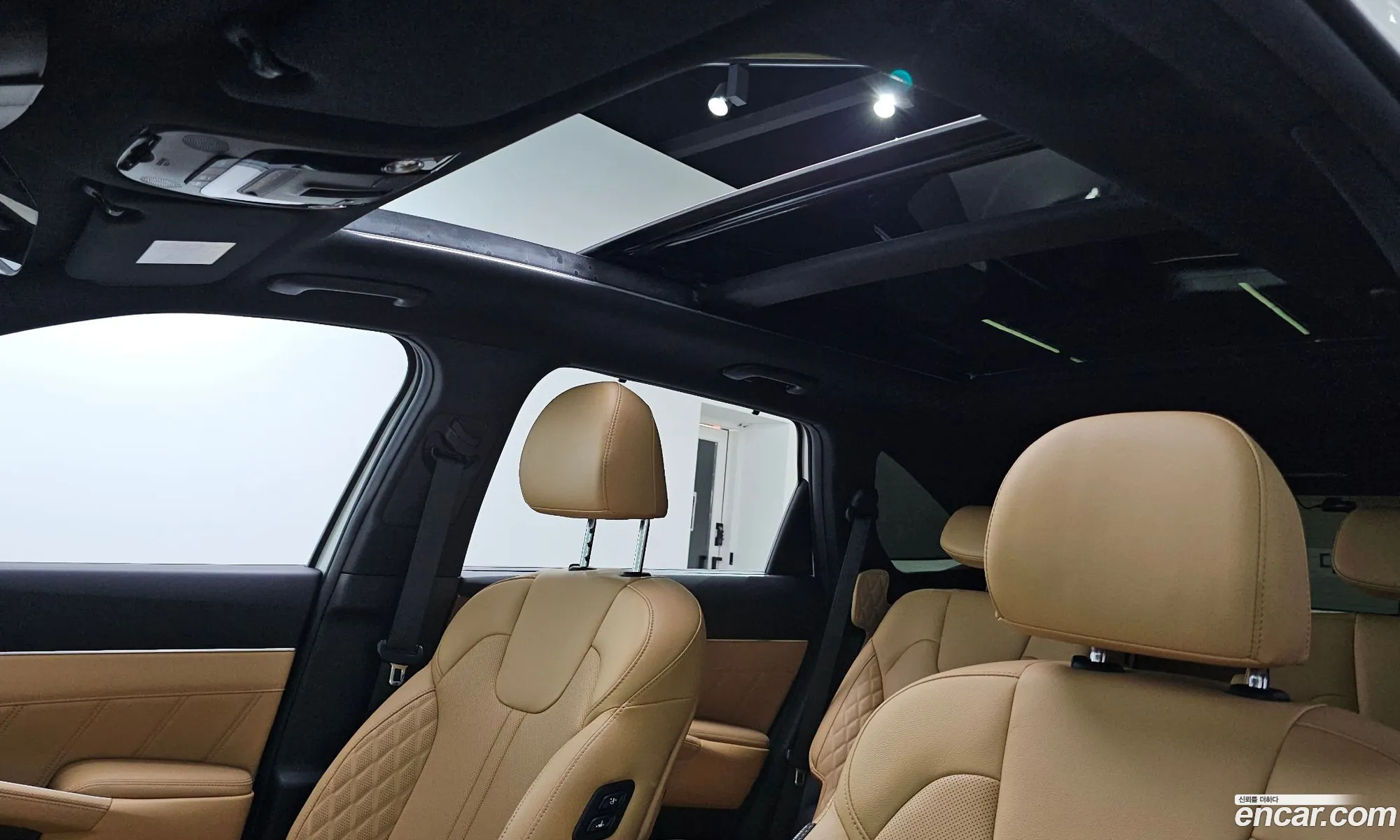 Kia Sorento 2021 KNARH81GBMA046650 — 19
