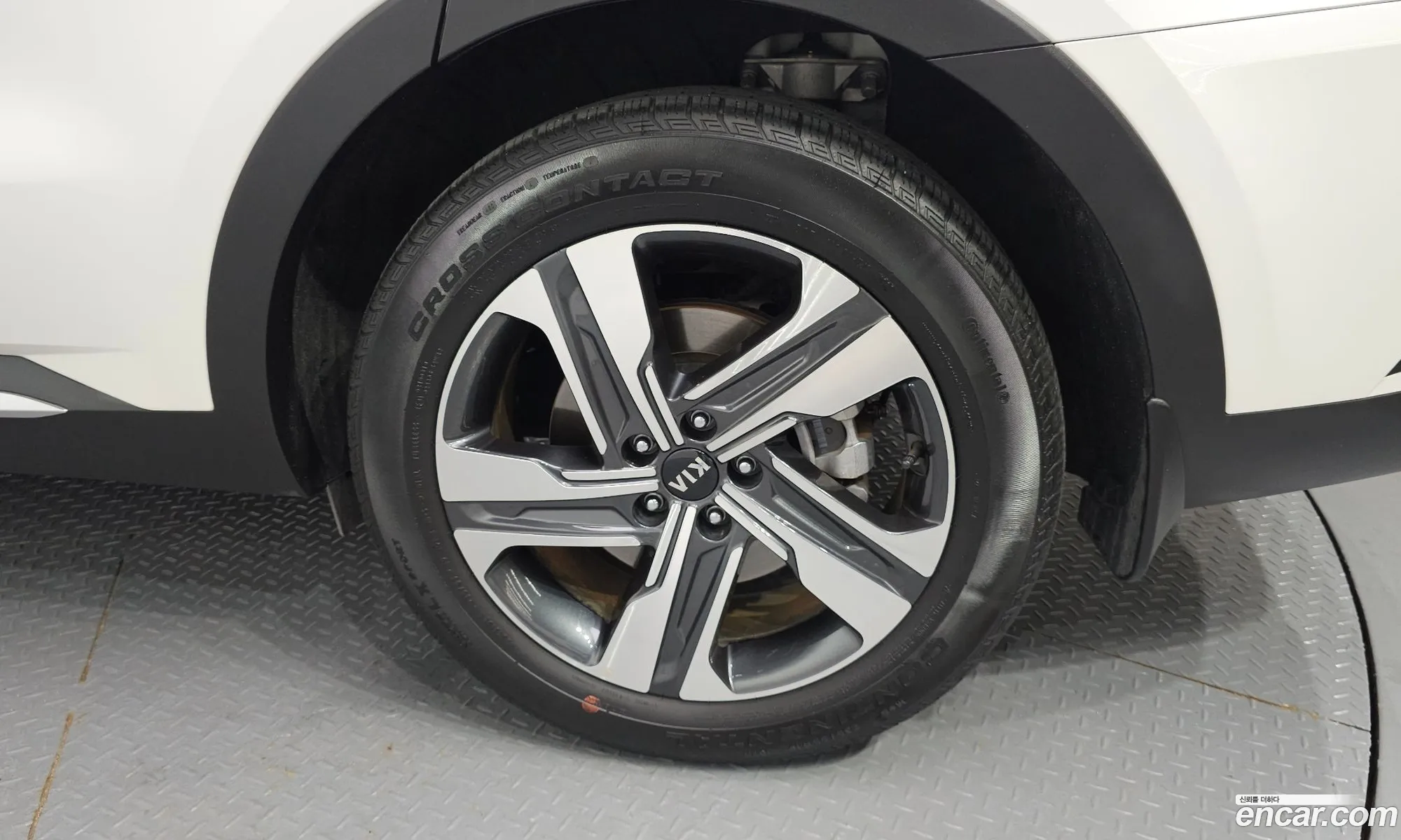 Kia Sorento 2021 KNARH81GBMA046650 — 32