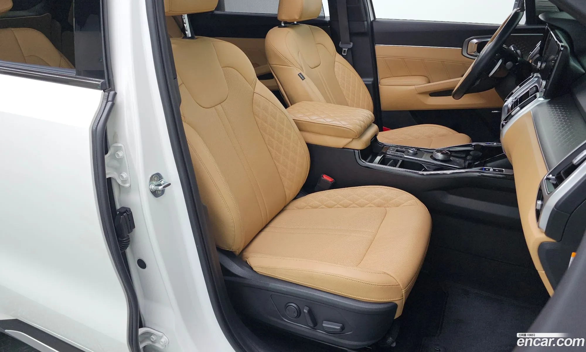 Kia Sorento 2021 KNARH81GBMA046650 — 12