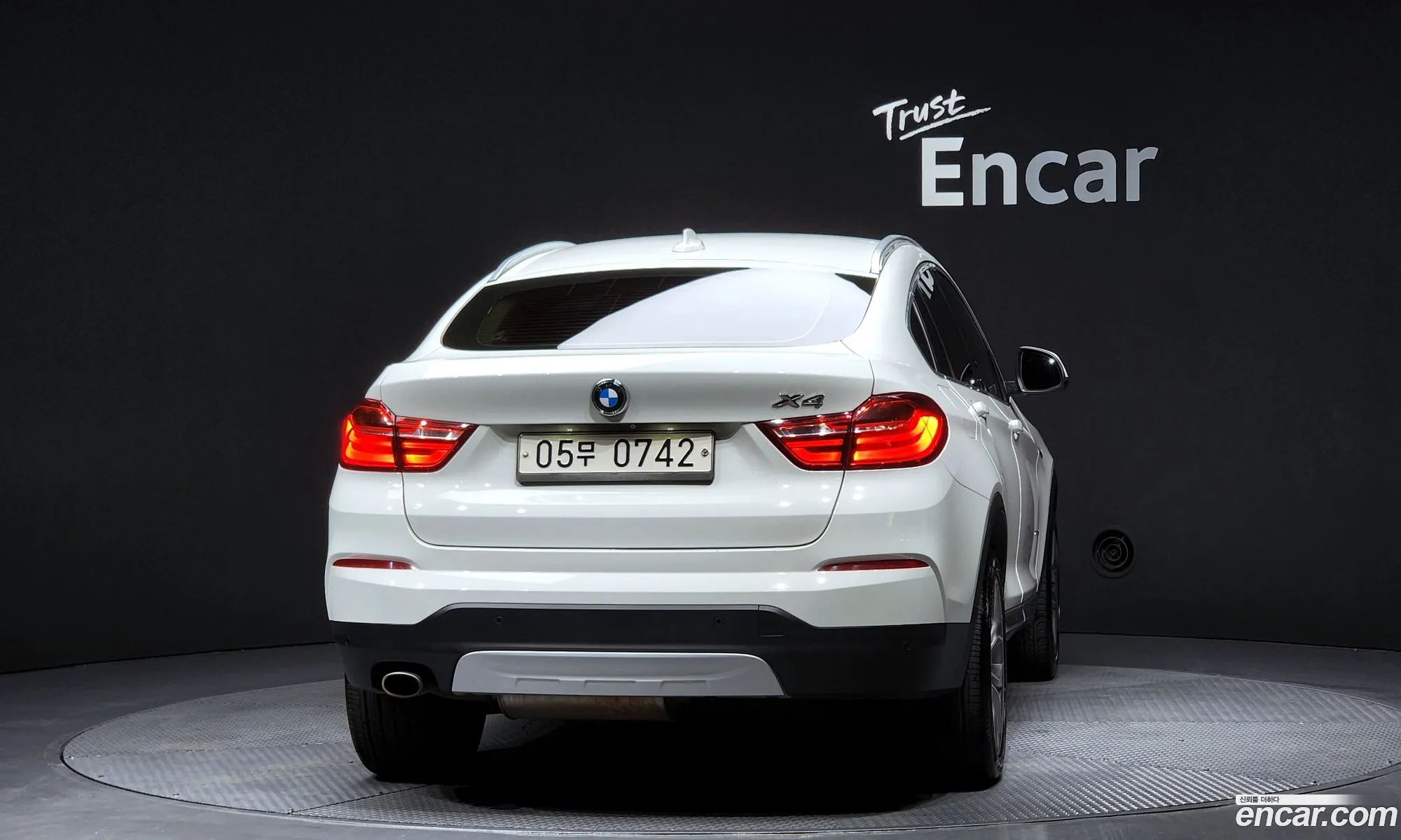 BMW X4 2015 — 19