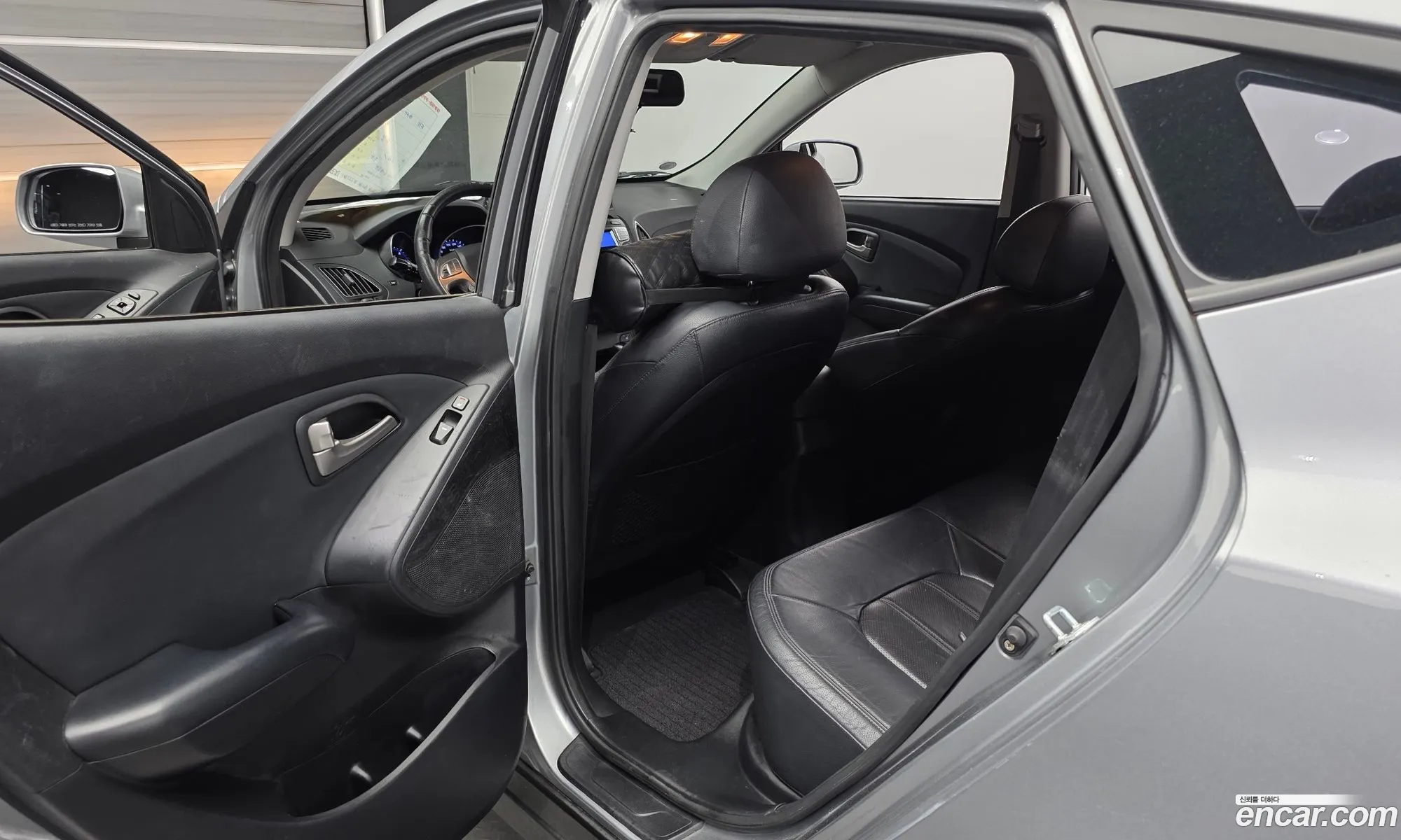 Hyundai Tucson ix 2009 — 13